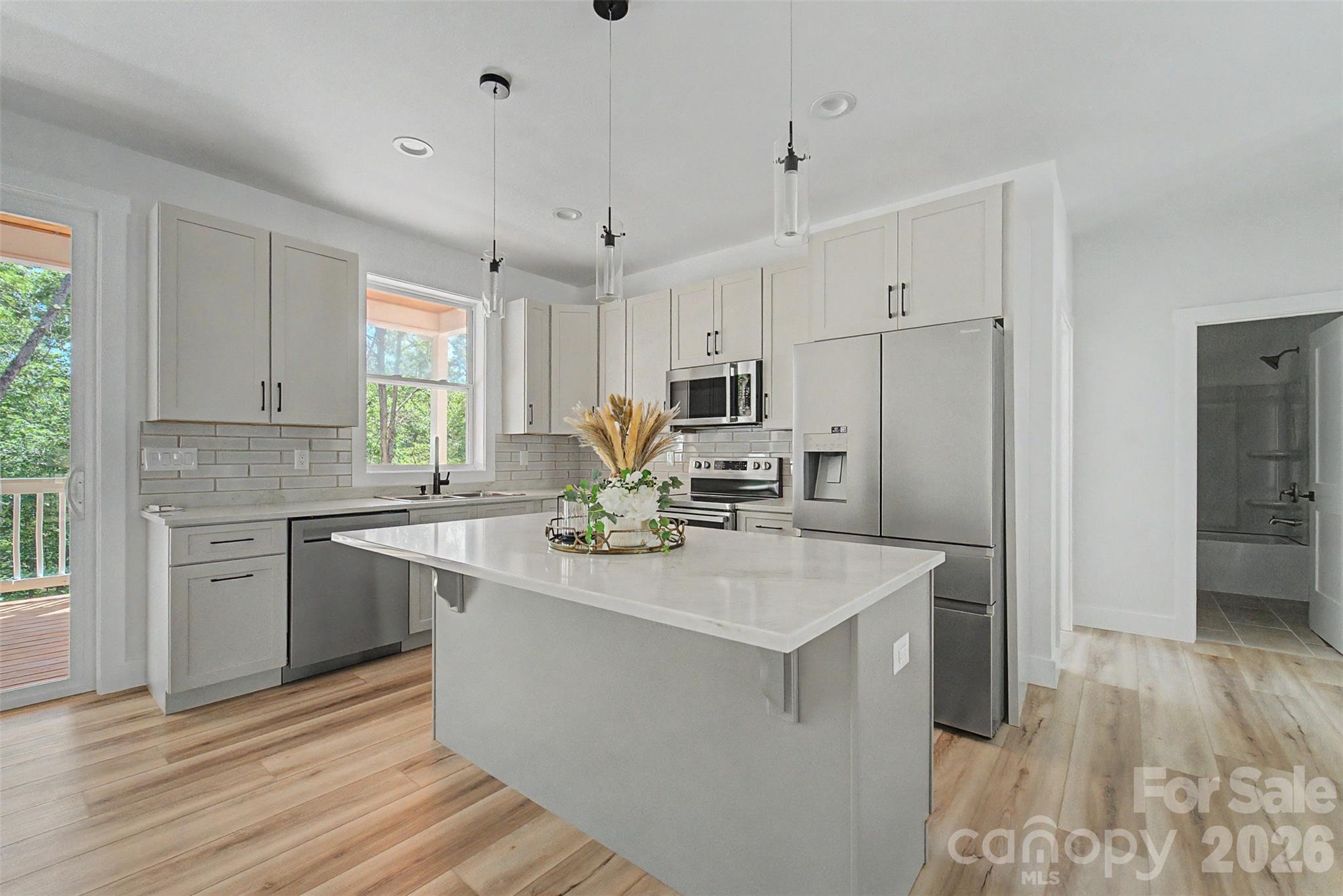 88 Foxwood Drive — Franklin