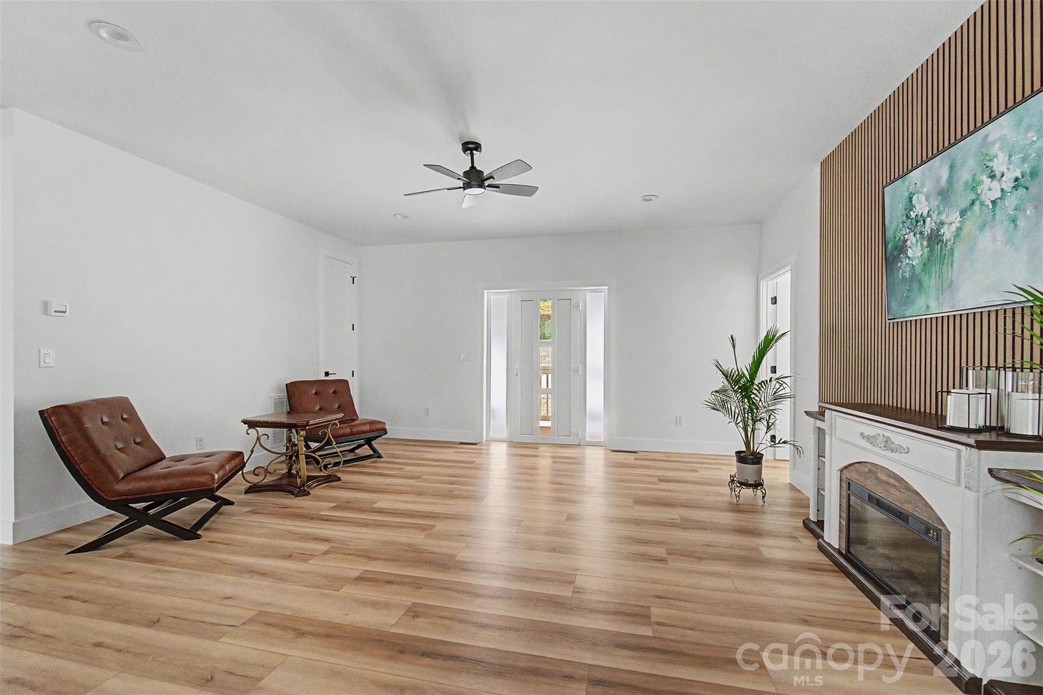 88 Foxwood Drive — Franklin