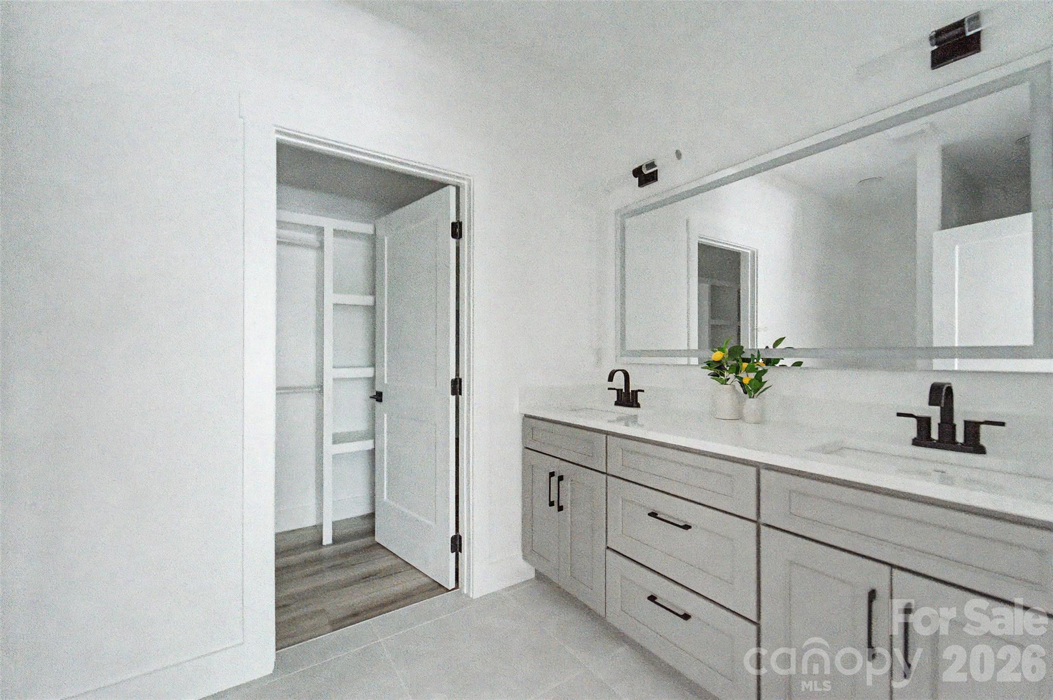 88 Foxwood Drive — Franklin