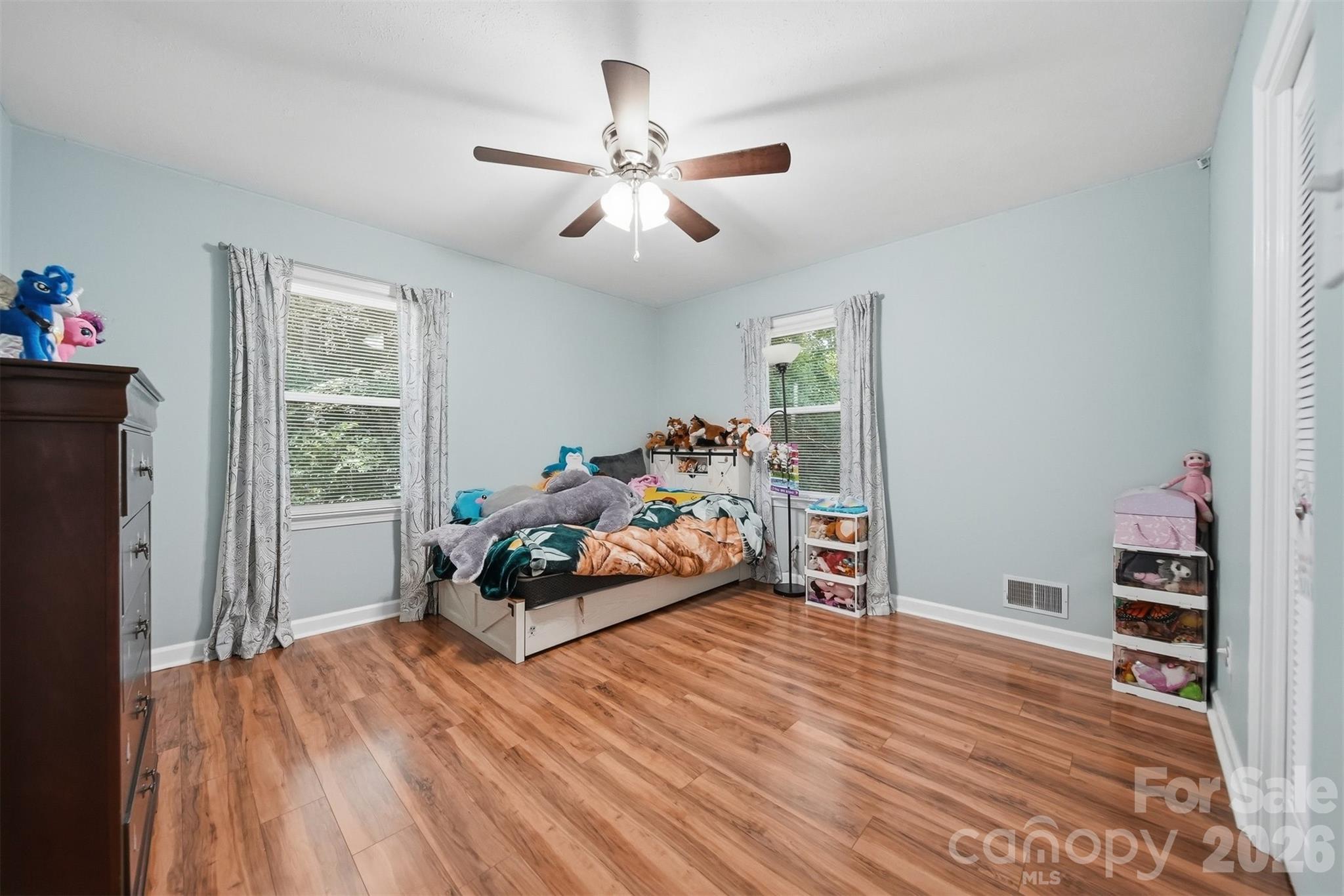 115 WEDGEWOOD Drive — Morganton