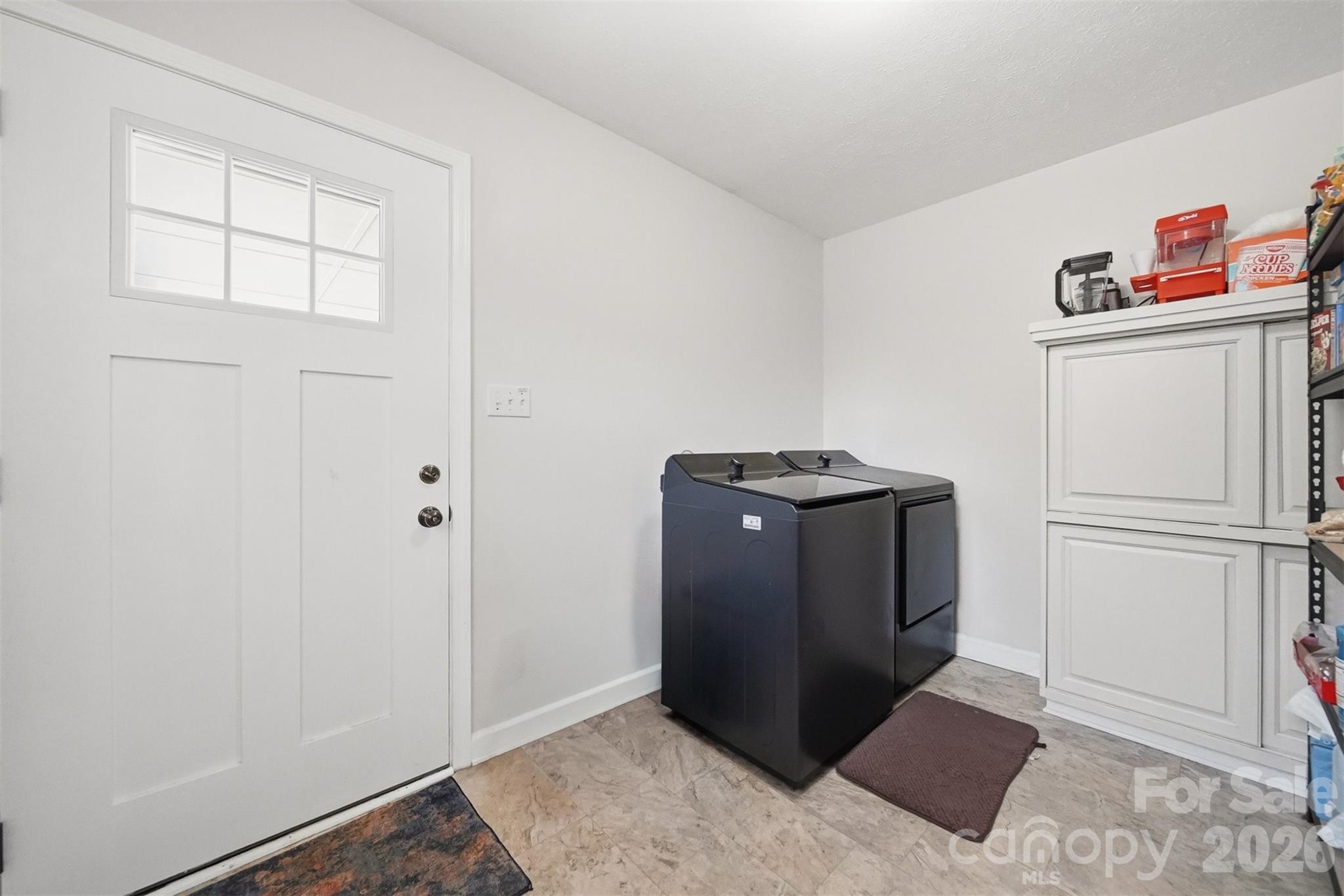 115 WEDGEWOOD Drive — Morganton