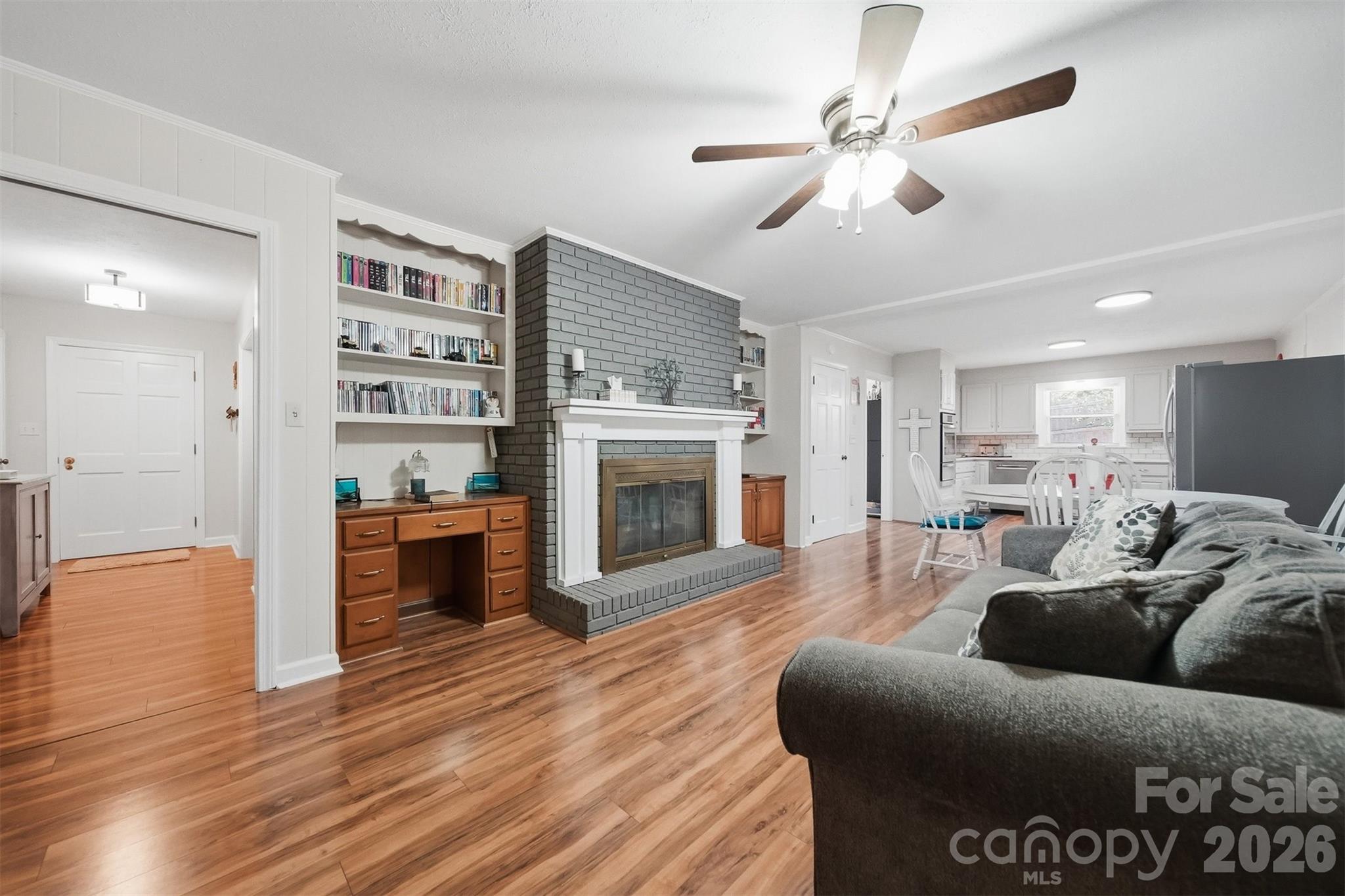 115 WEDGEWOOD Drive — Morganton