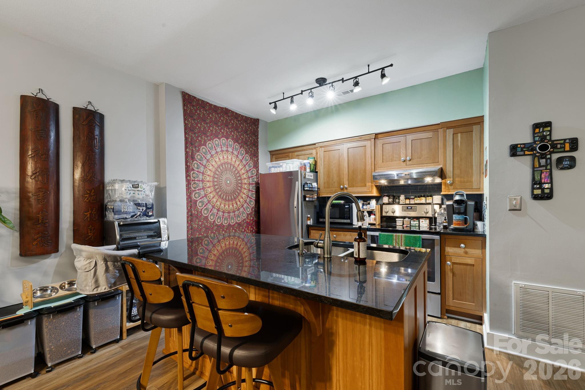 72 Owens Bell Lane — Asheville