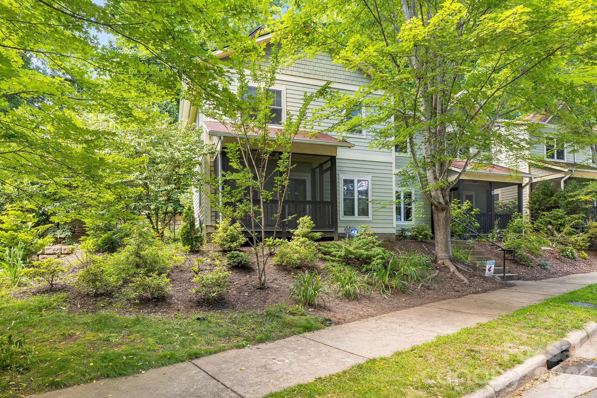 72 Owens Bell Lane — Asheville