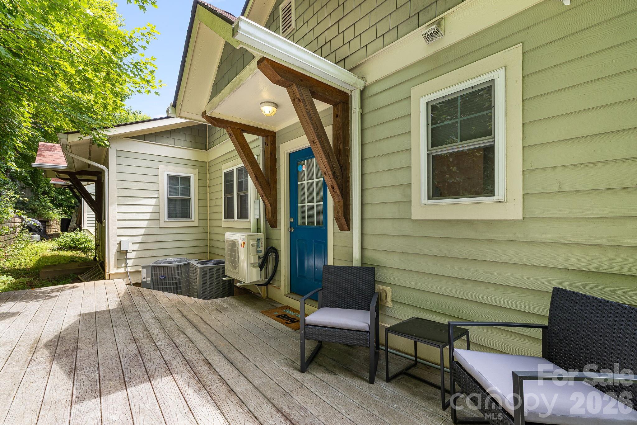 72 Owens Bell Lane — Asheville