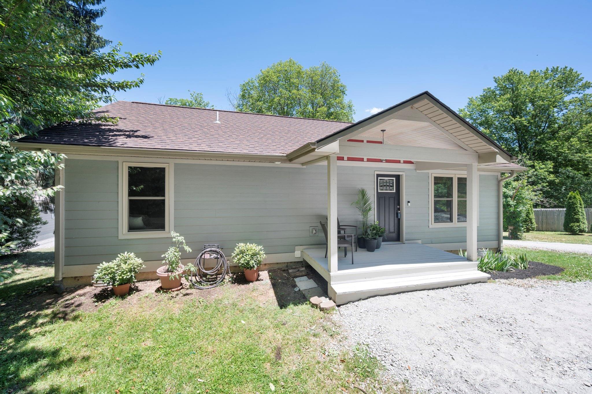 2546 Old Clyde Road — Clyde
