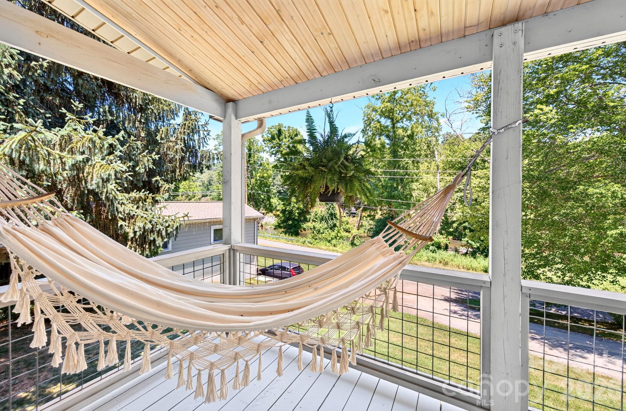 2546 Old Clyde Road — Clyde