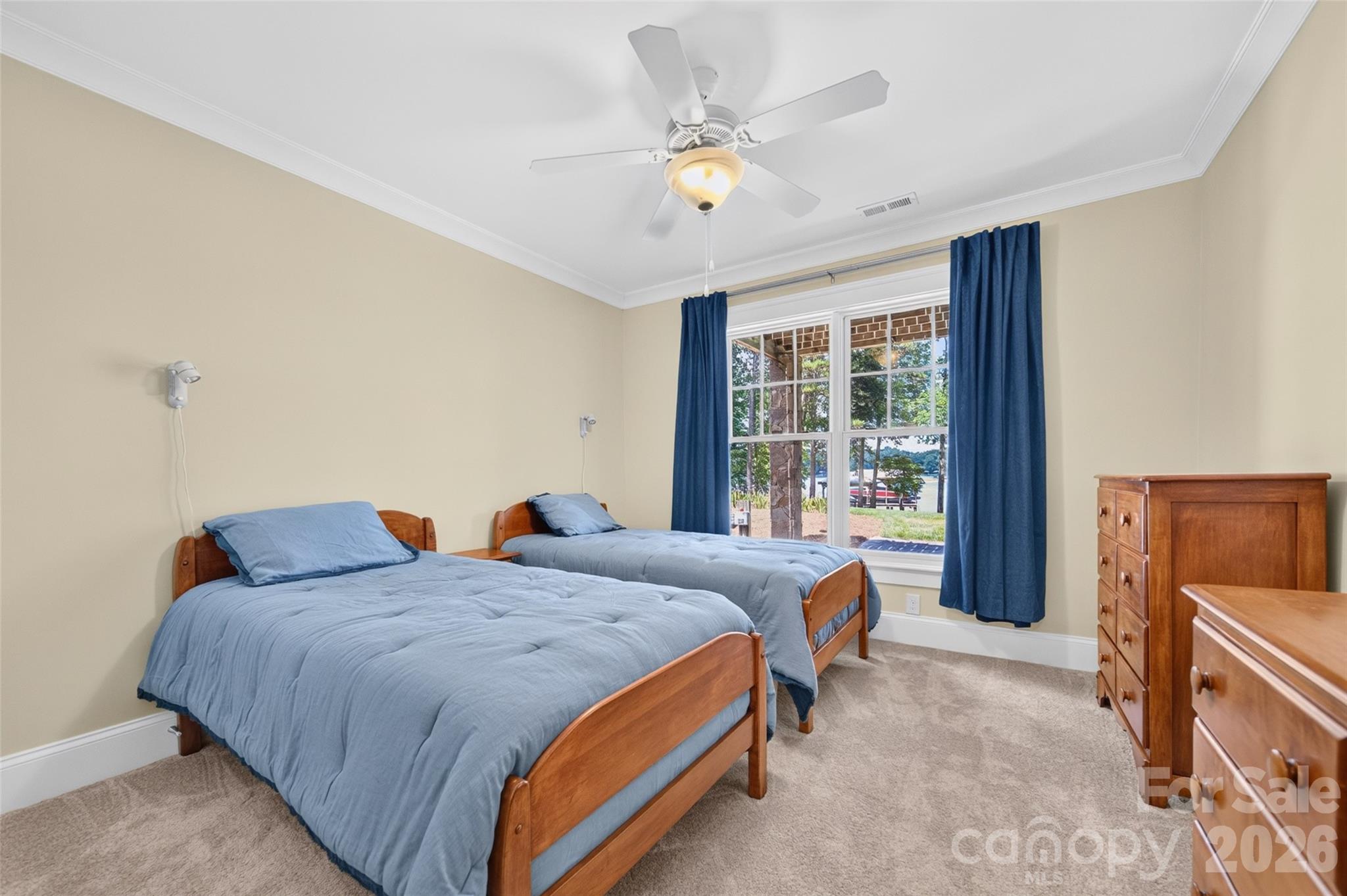 166 Balmoral Drive — Mooresville