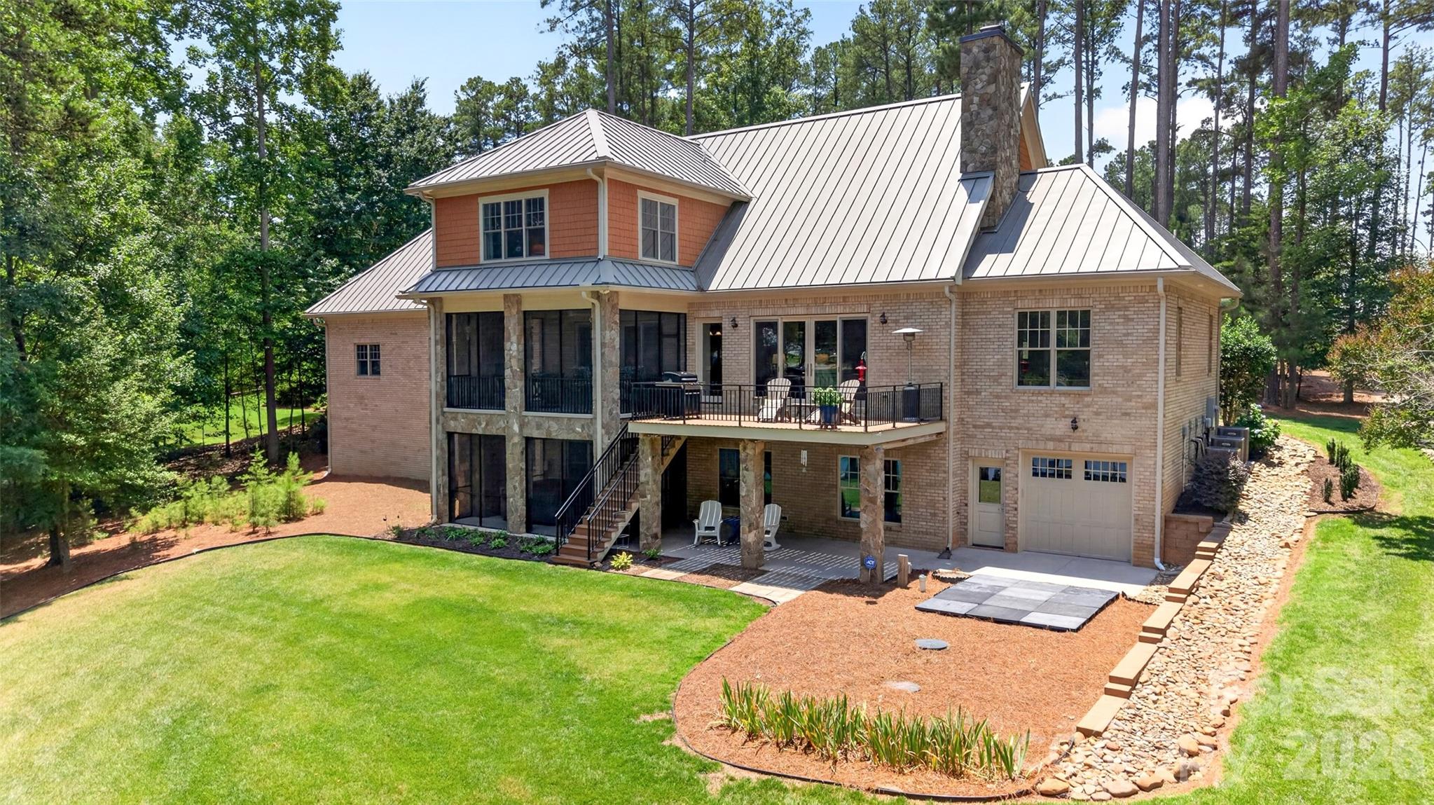 166 Balmoral Drive — Mooresville