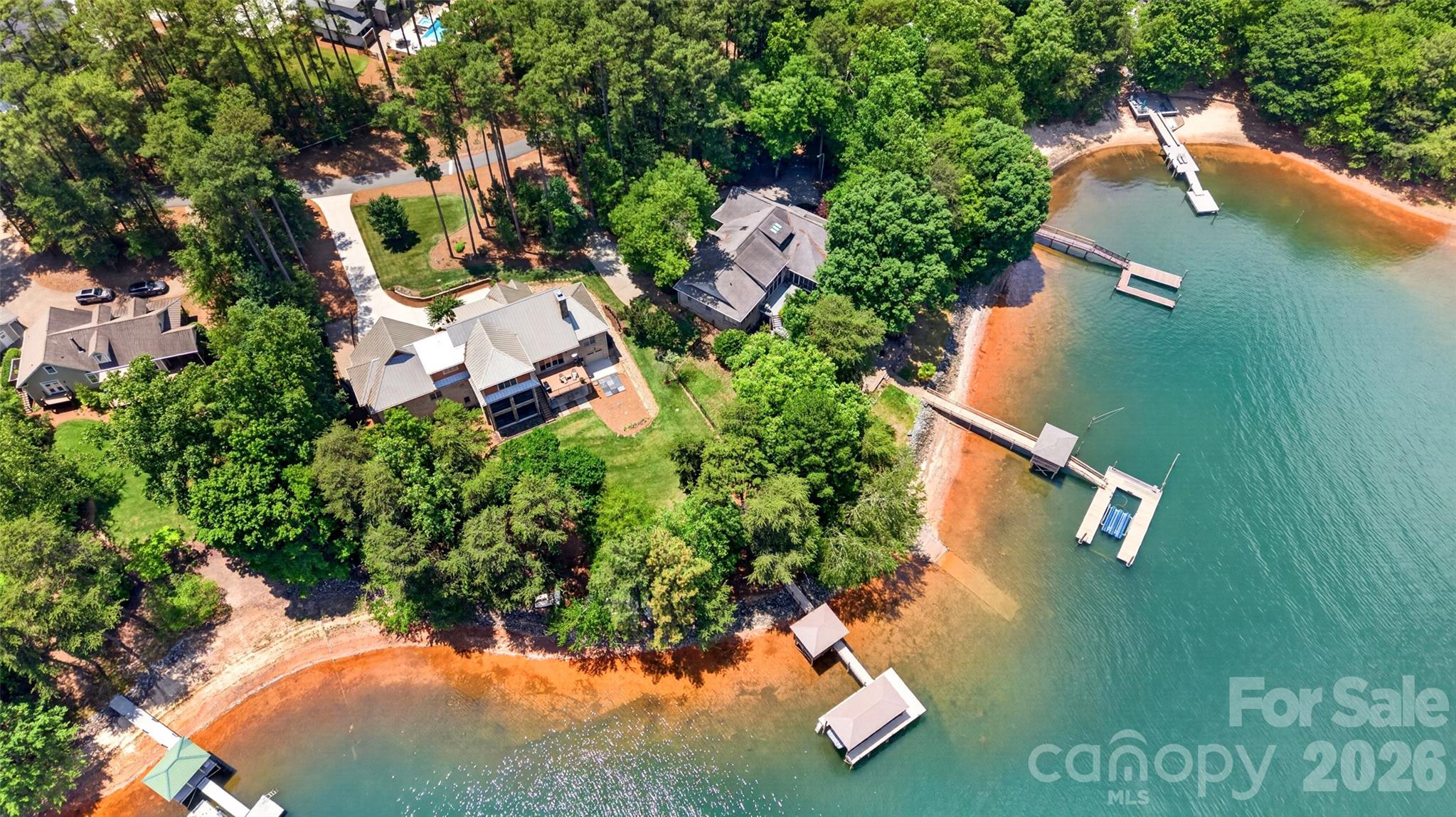 166 Balmoral Drive — Mooresville
