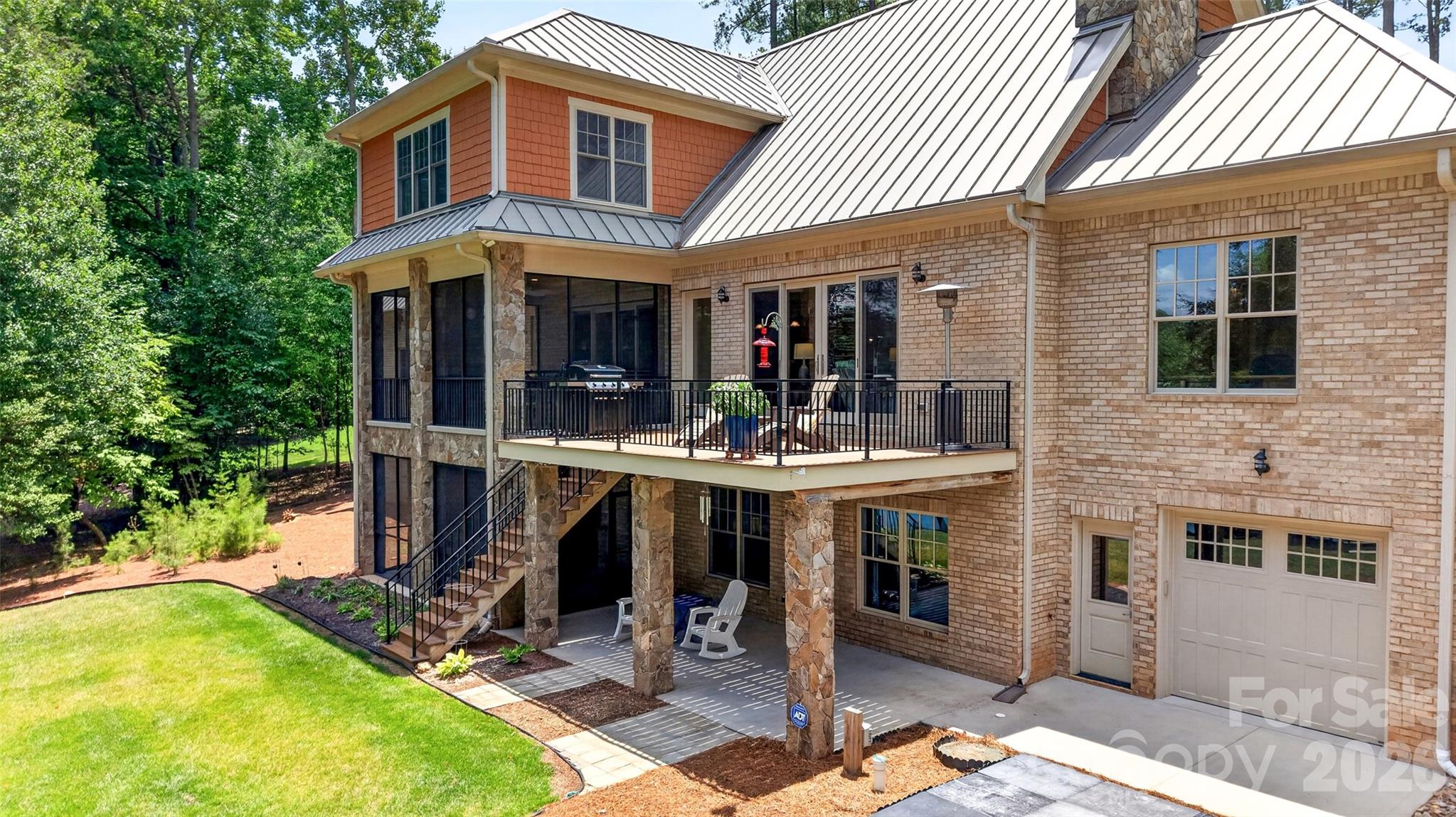 166 Balmoral Drive — Mooresville