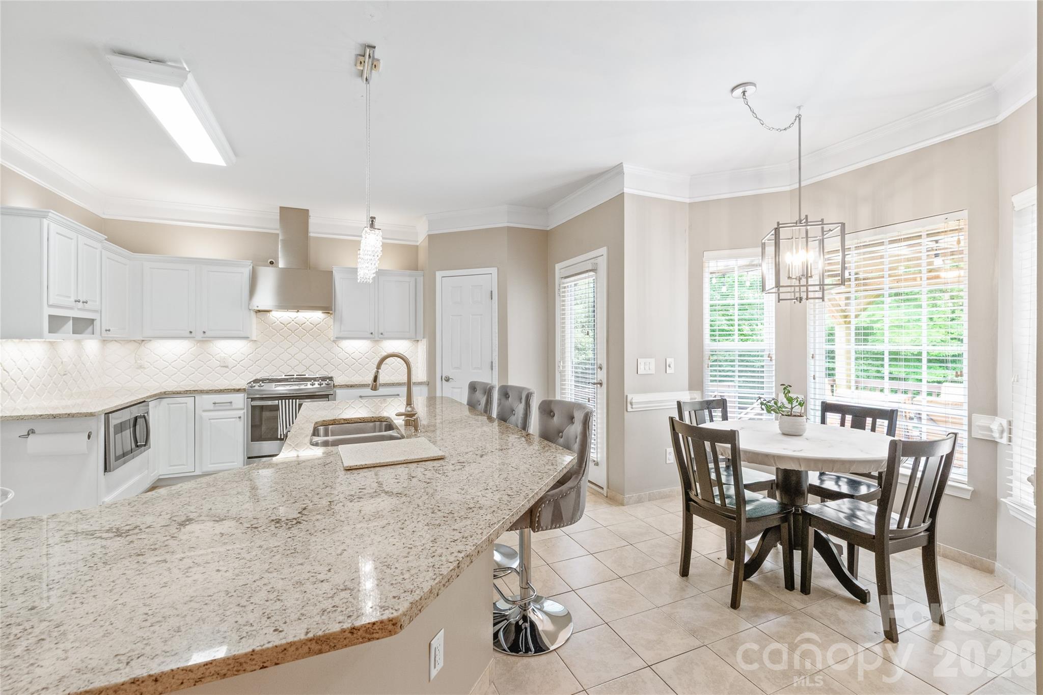 11786 Crossroads Place — Concord