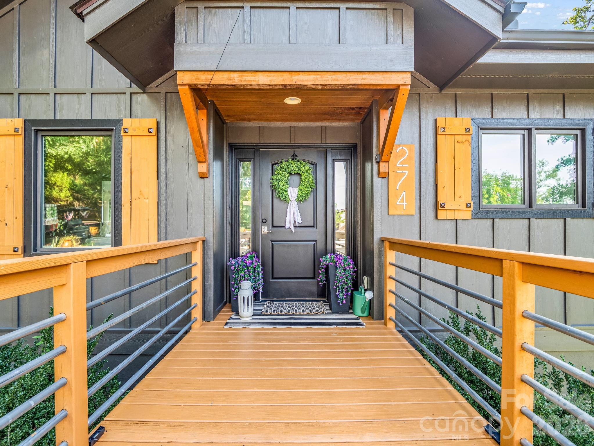 274 Hawks Nest Trail — Lake Lure
