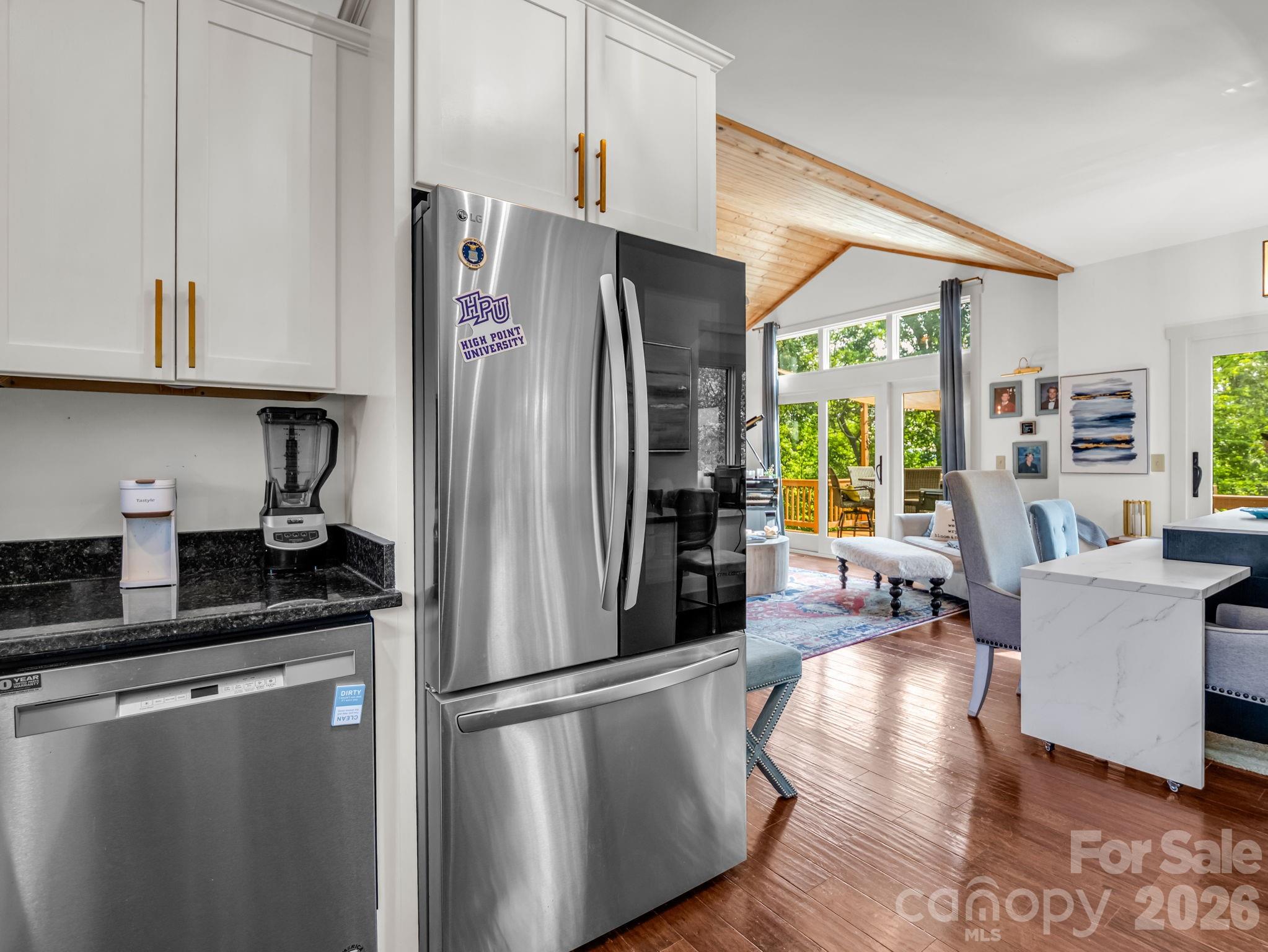 274 Hawks Nest Trail — Lake Lure
