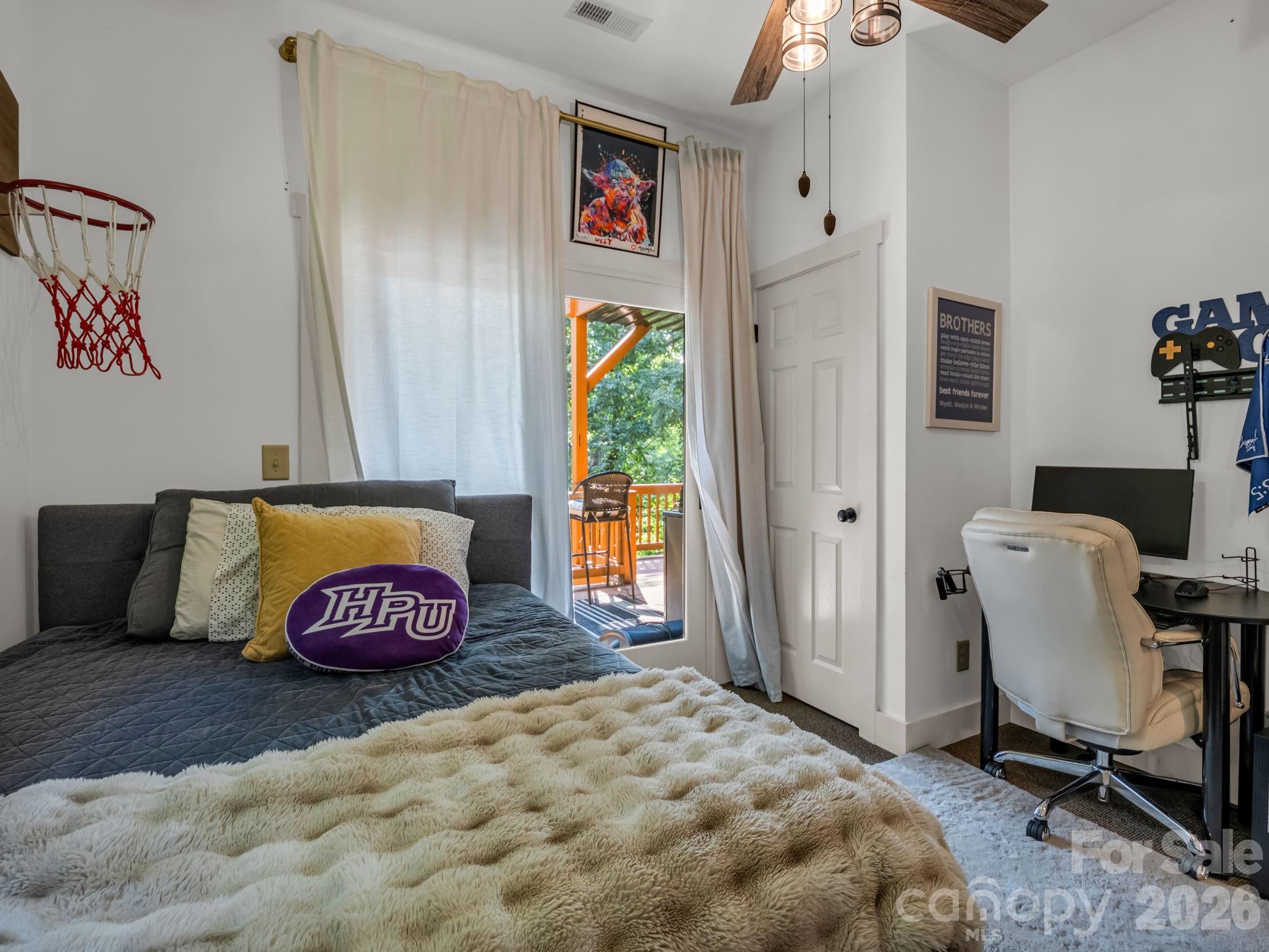 274 Hawks Nest Trail — Lake Lure