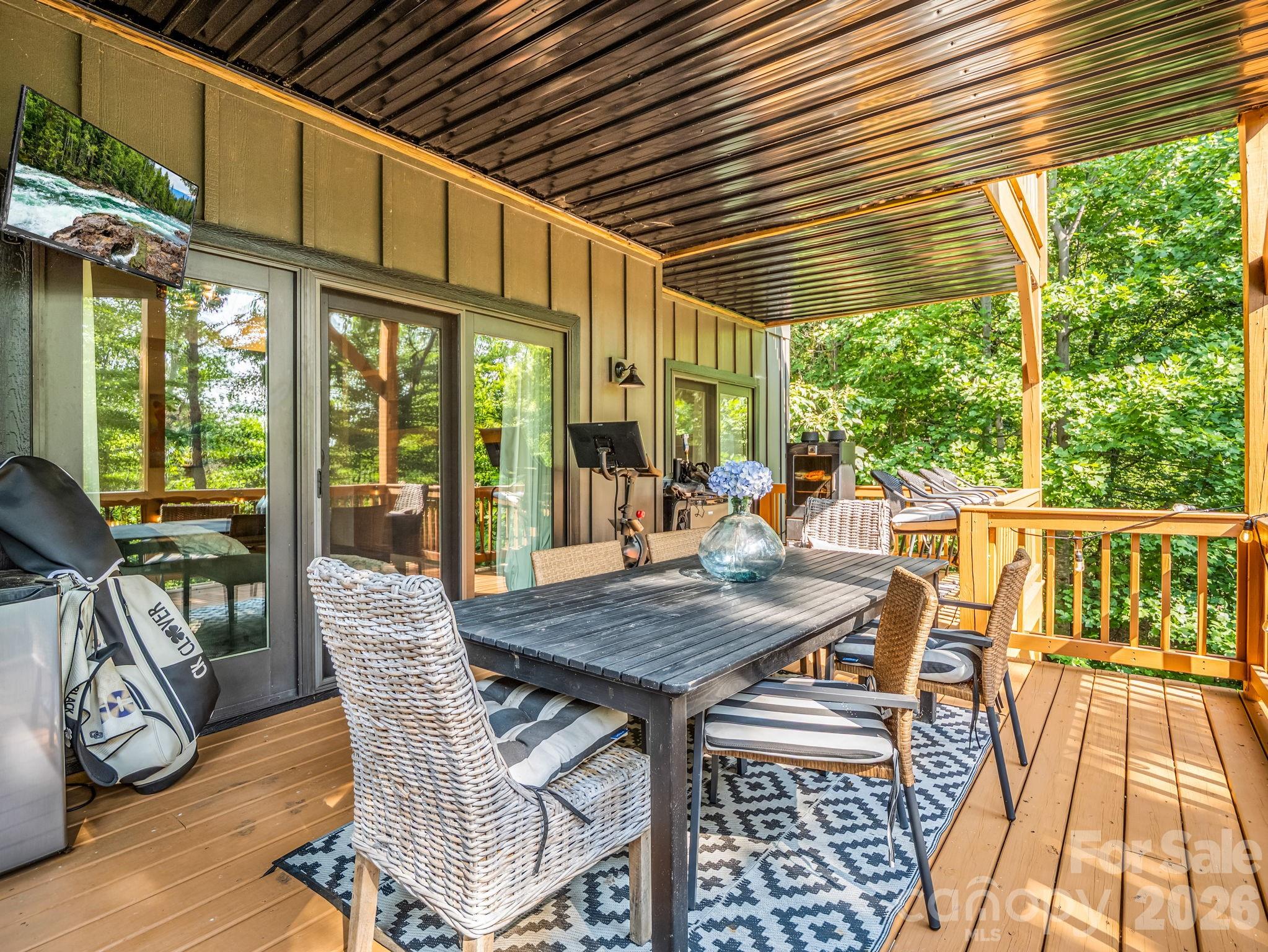274 Hawks Nest Trail — Lake Lure