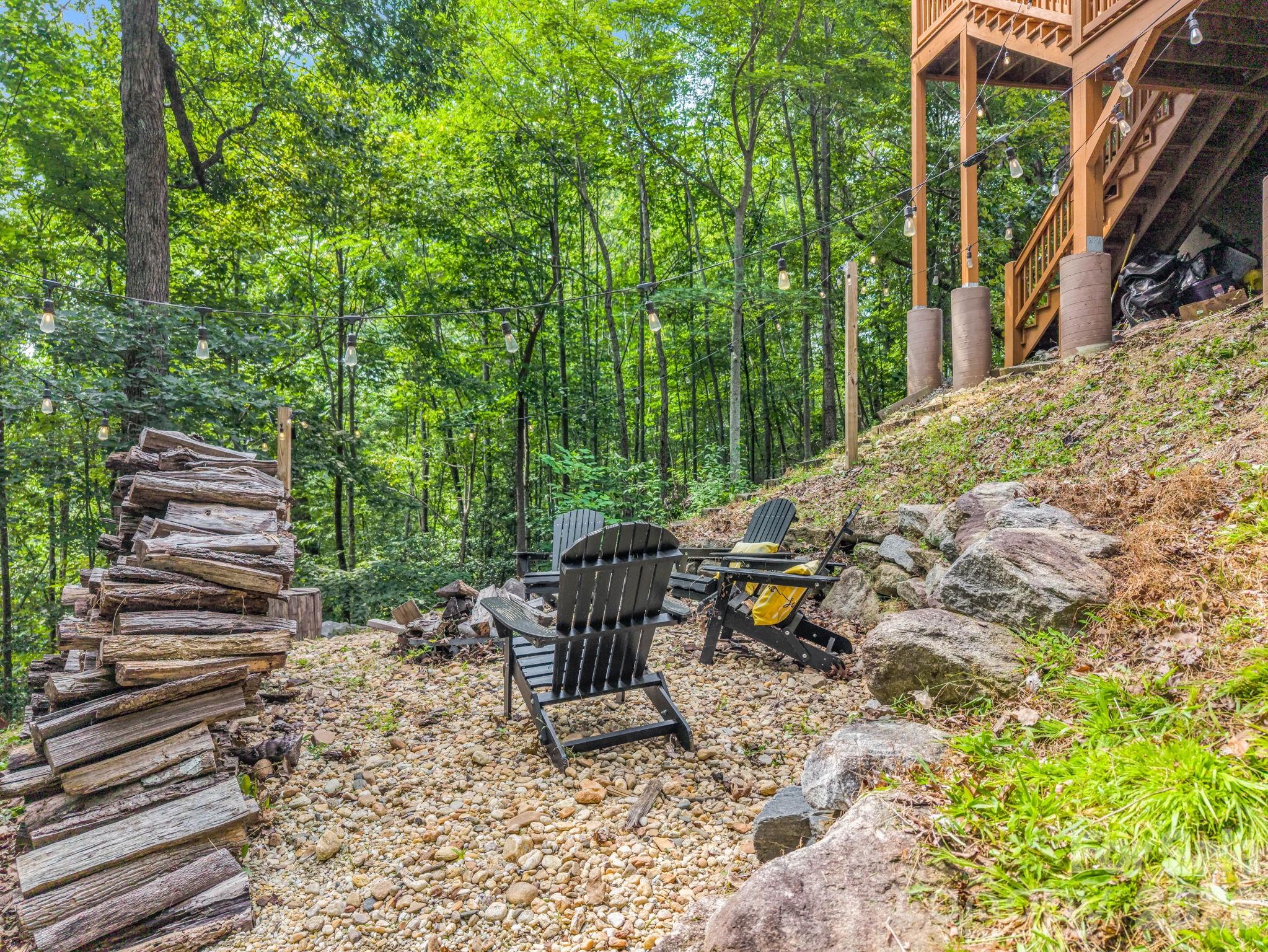 274 Hawks Nest Trail — Lake Lure