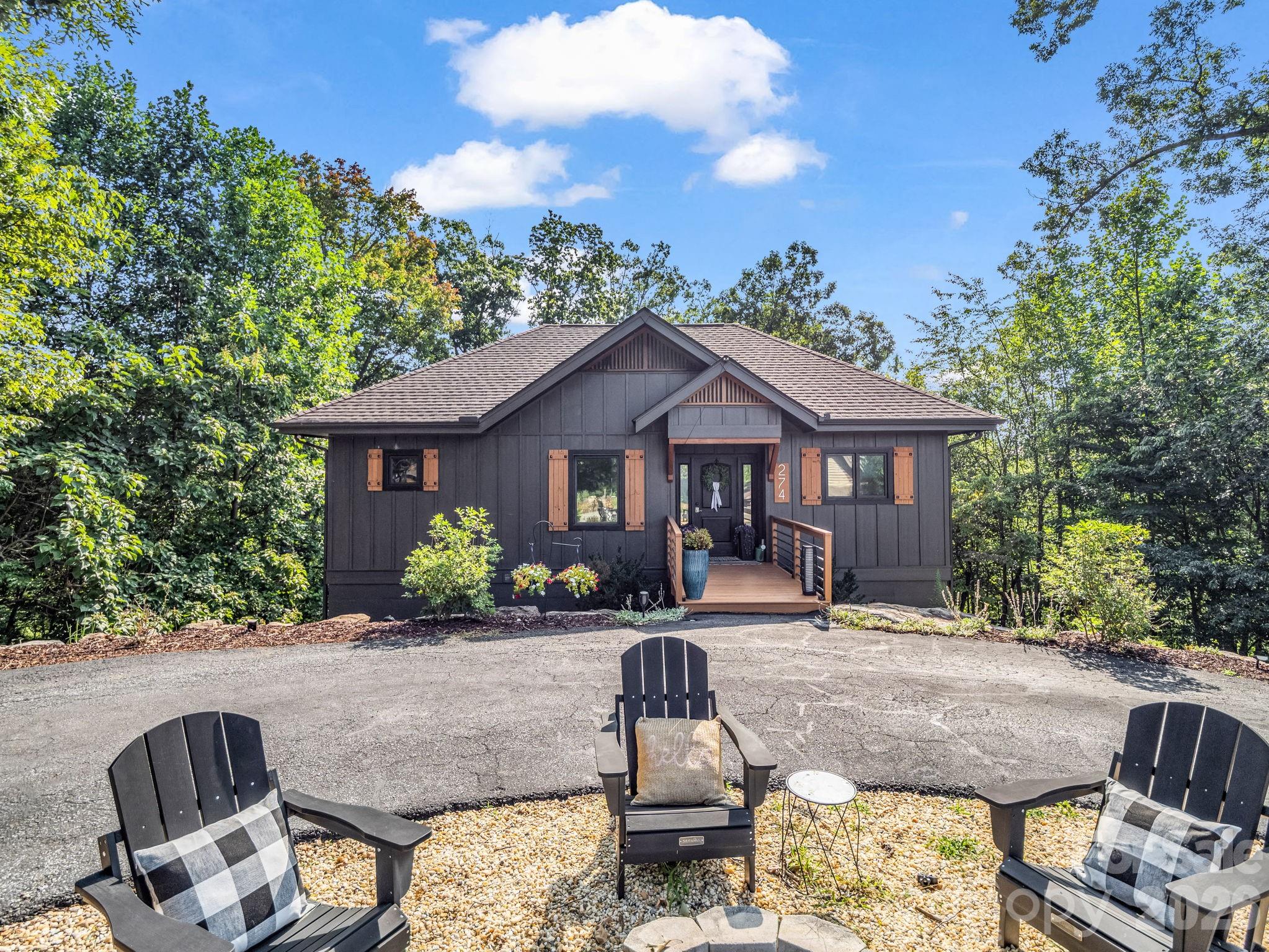 274 Hawks Nest Trail — Lake Lure