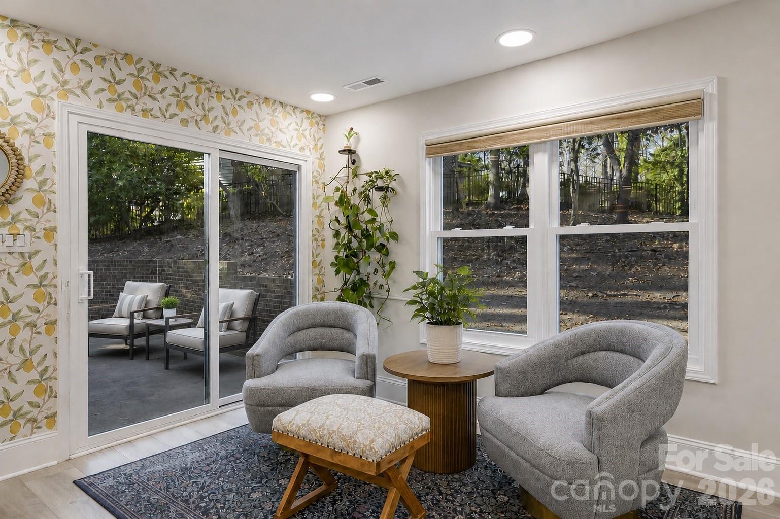 16 Tanglewood Road — Lake Wylie