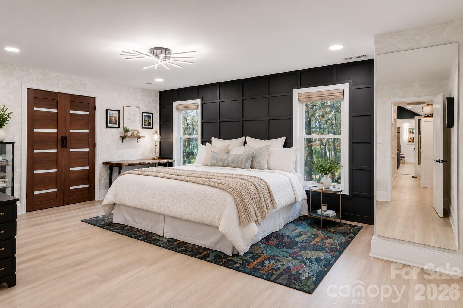 16 Tanglewood Road — Lake Wylie