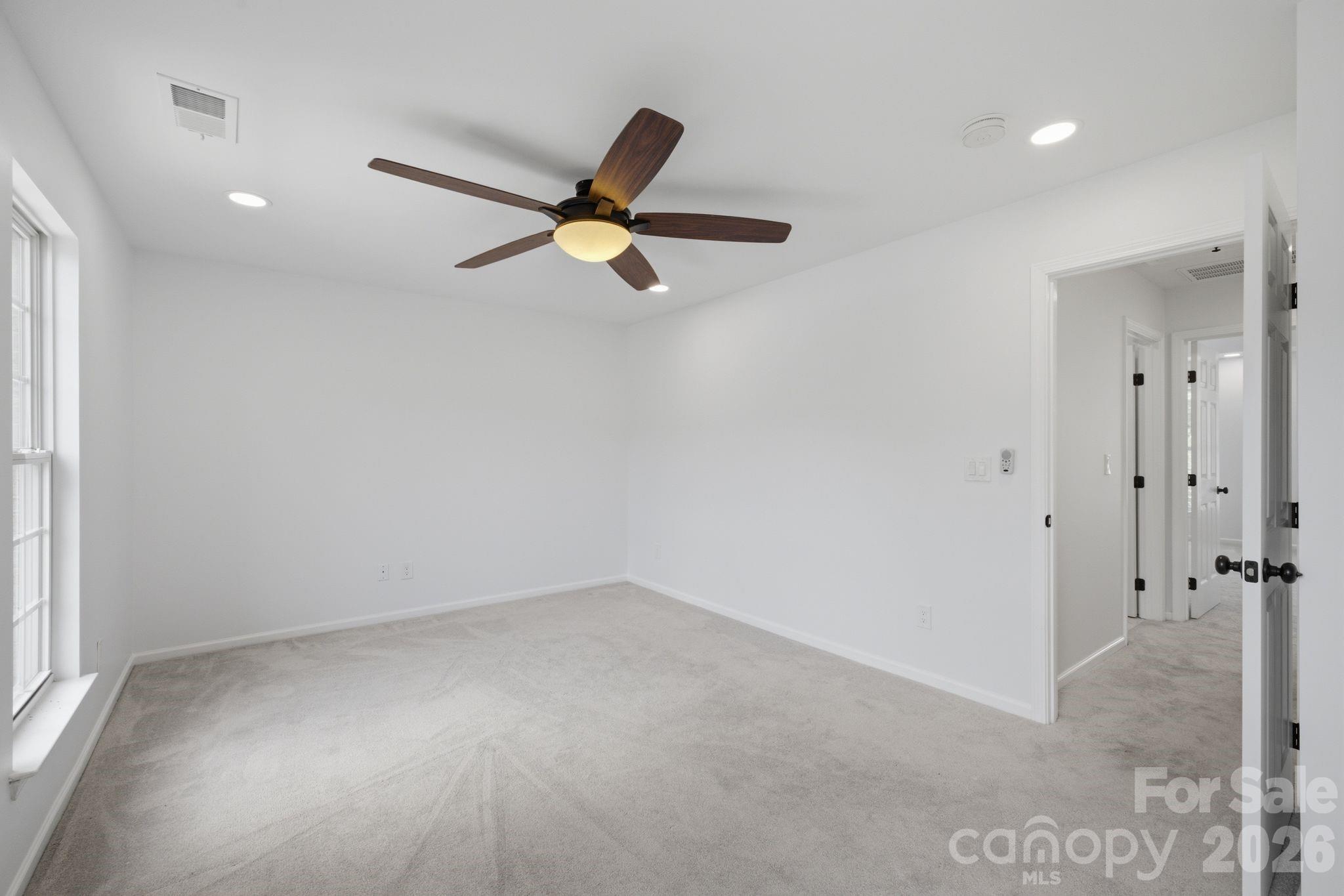 11705 Fiddlers Roof Lane — Charlotte