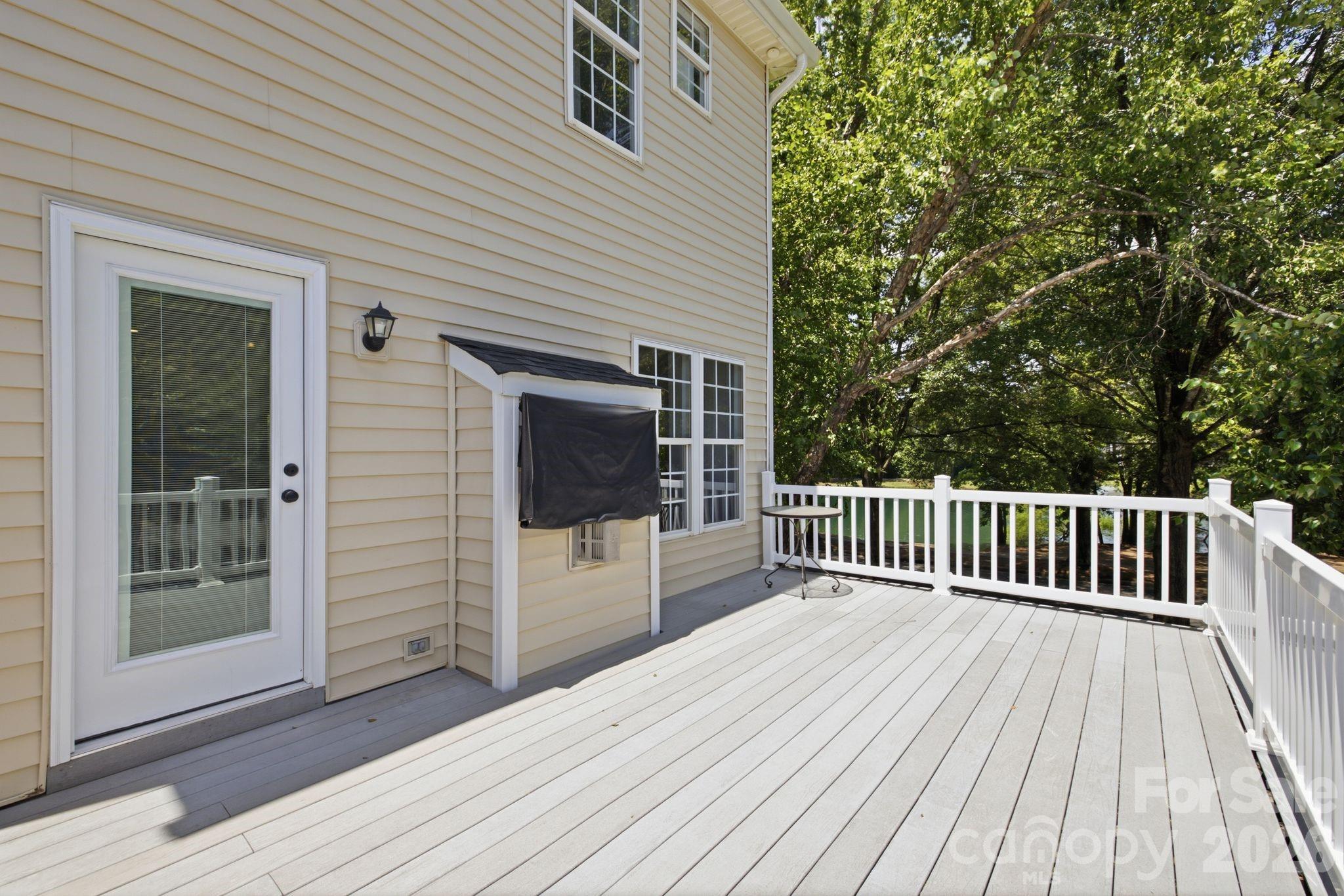 11705 Fiddlers Roof Lane — Charlotte