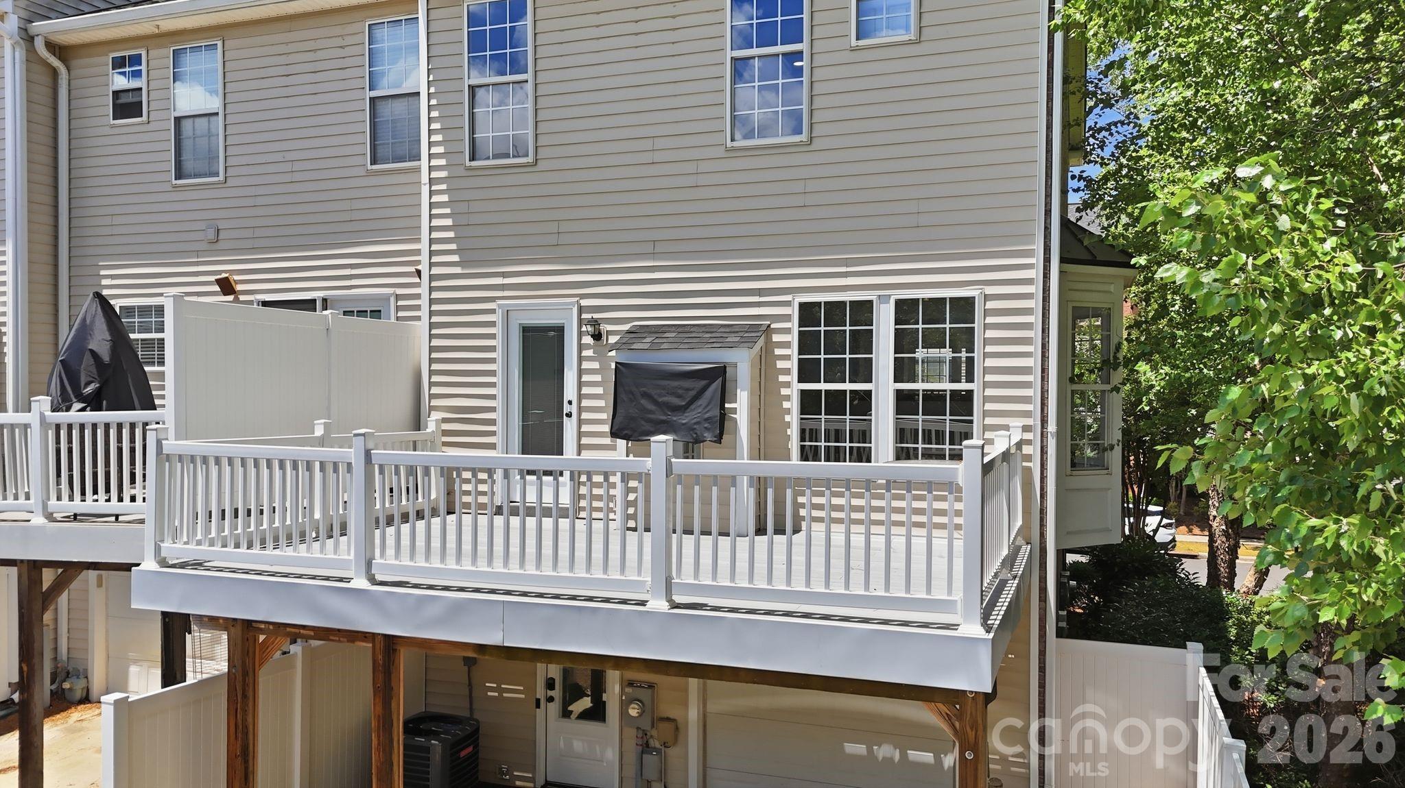 11705 Fiddlers Roof Lane — Charlotte