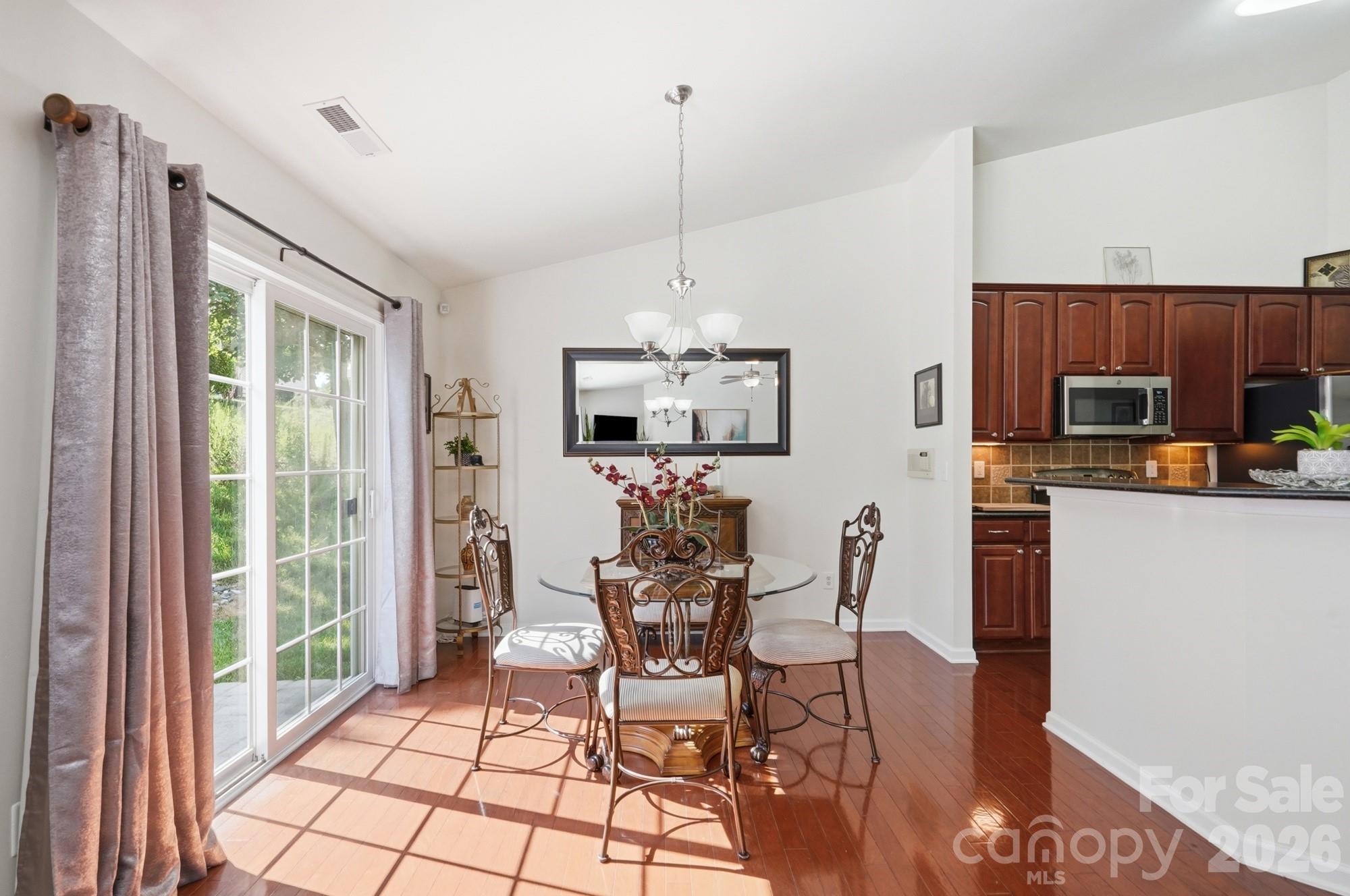 301 Augustus Lane — Mount Holly