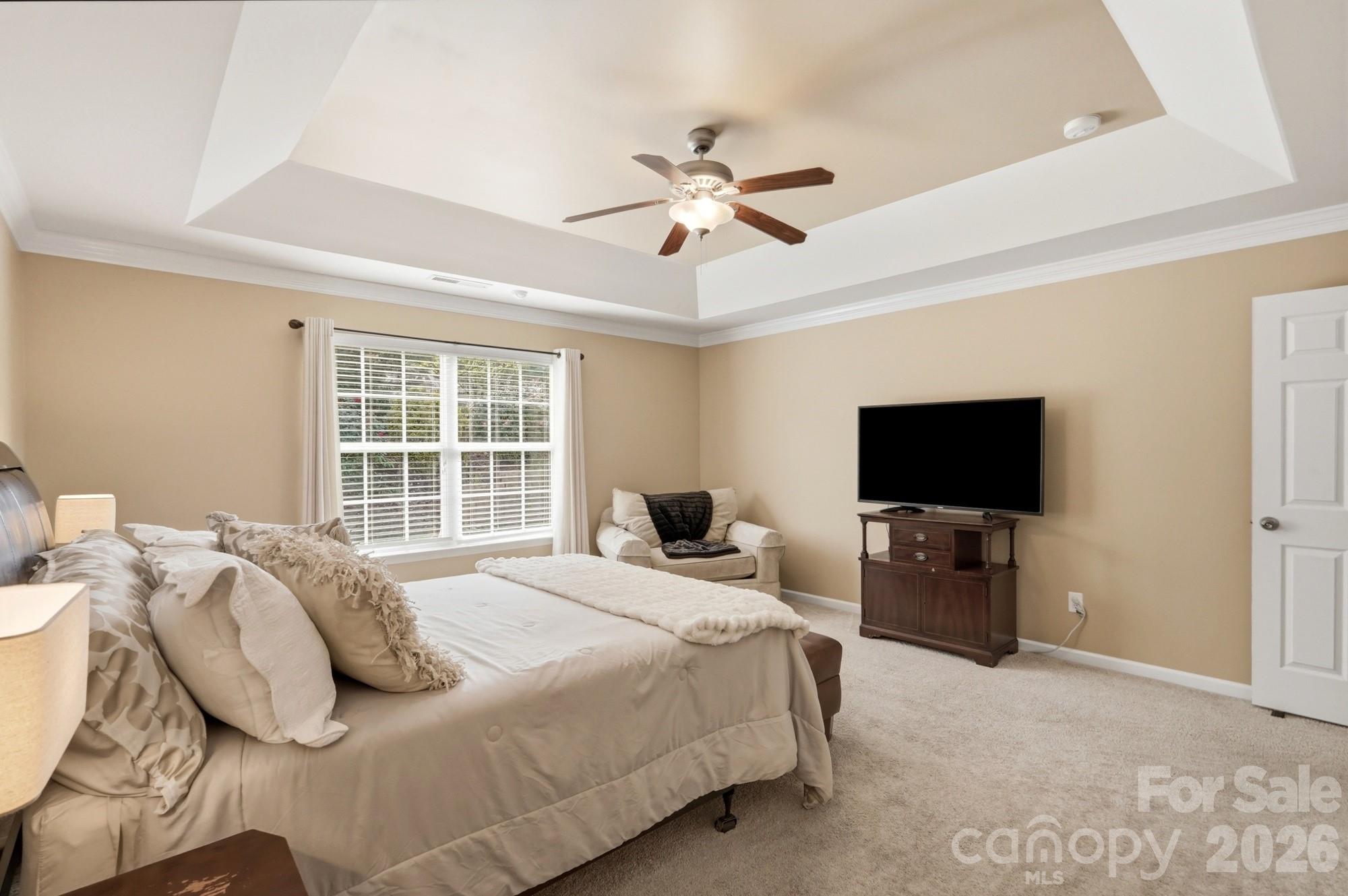 301 Augustus Lane — Mount Holly