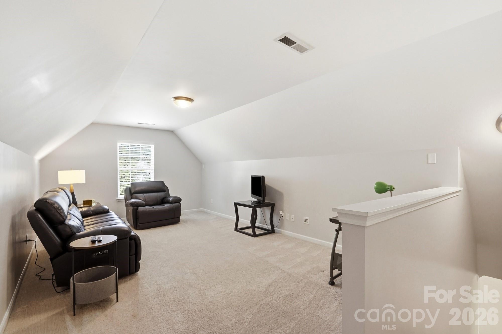 301 Augustus Lane — Mount Holly