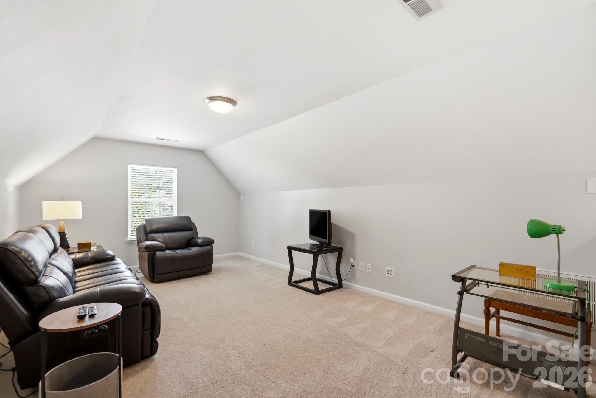 301 Augustus Lane — Mount Holly