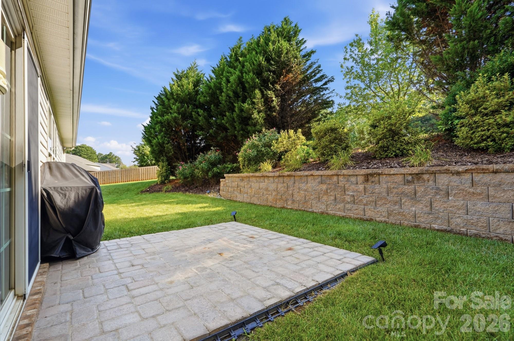 301 Augustus Lane — Mount Holly