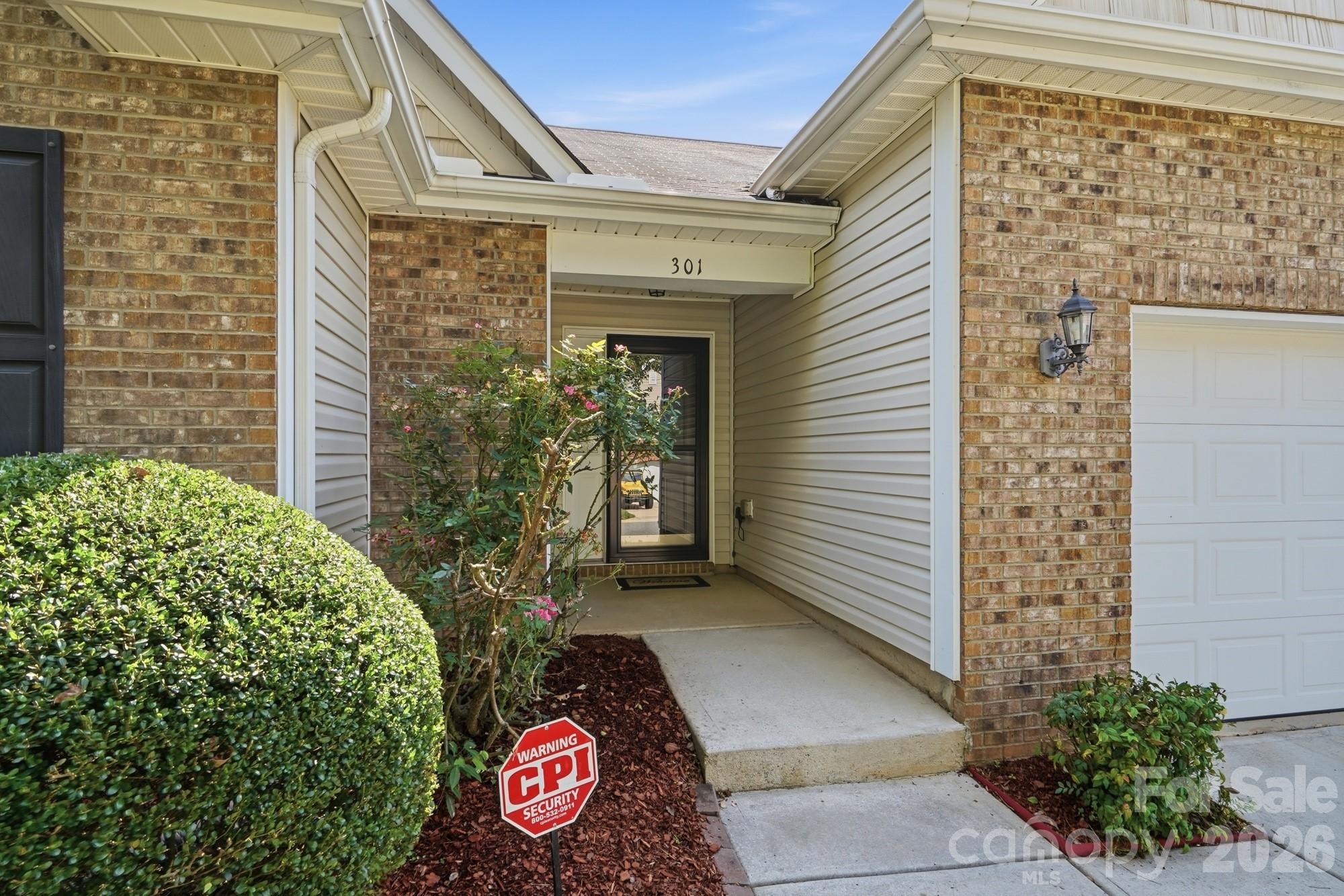 301 Augustus Lane — Mount Holly