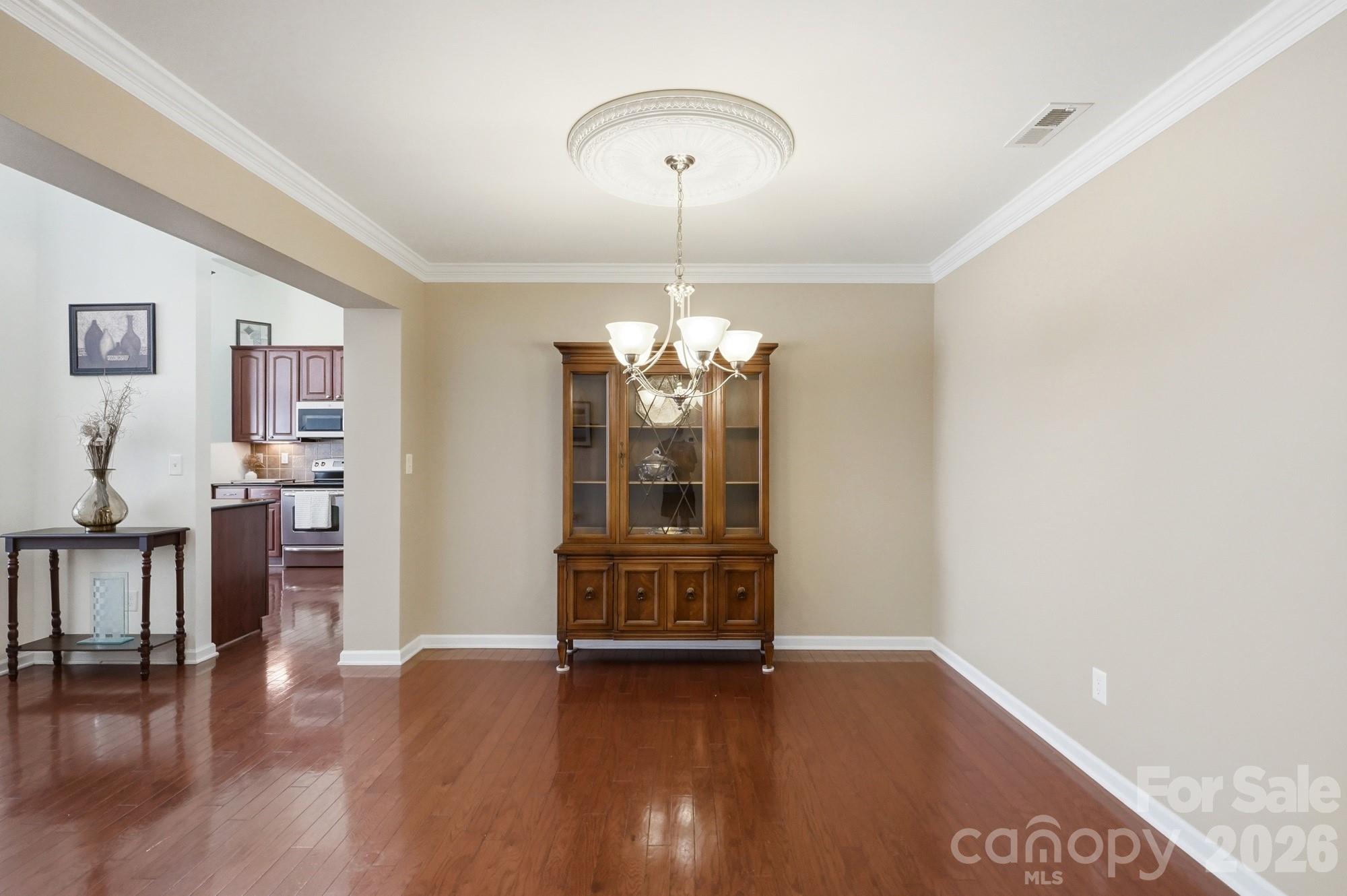 301 Augustus Lane — Mount Holly