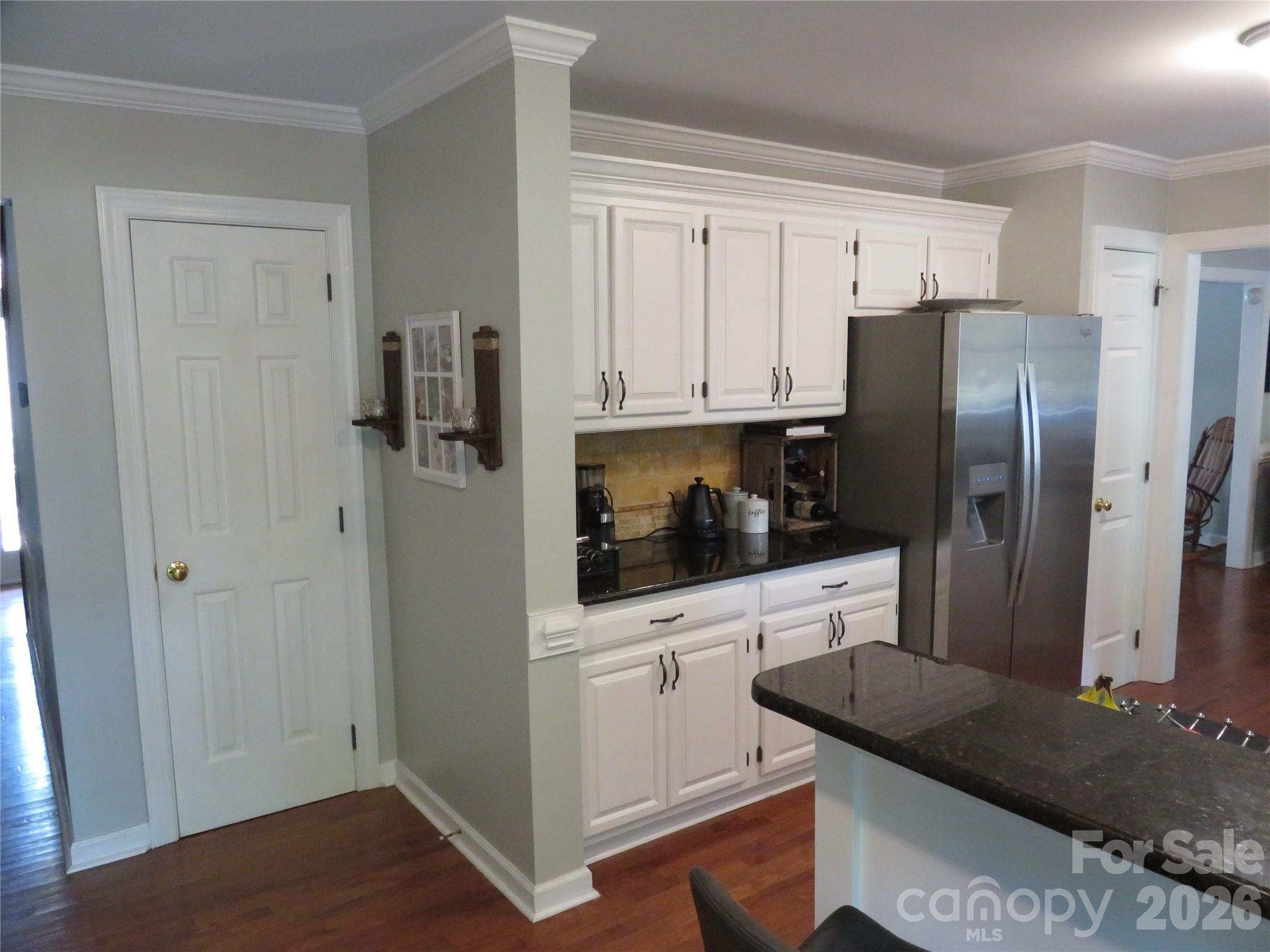 1843 Tanfield Drive — Matthews