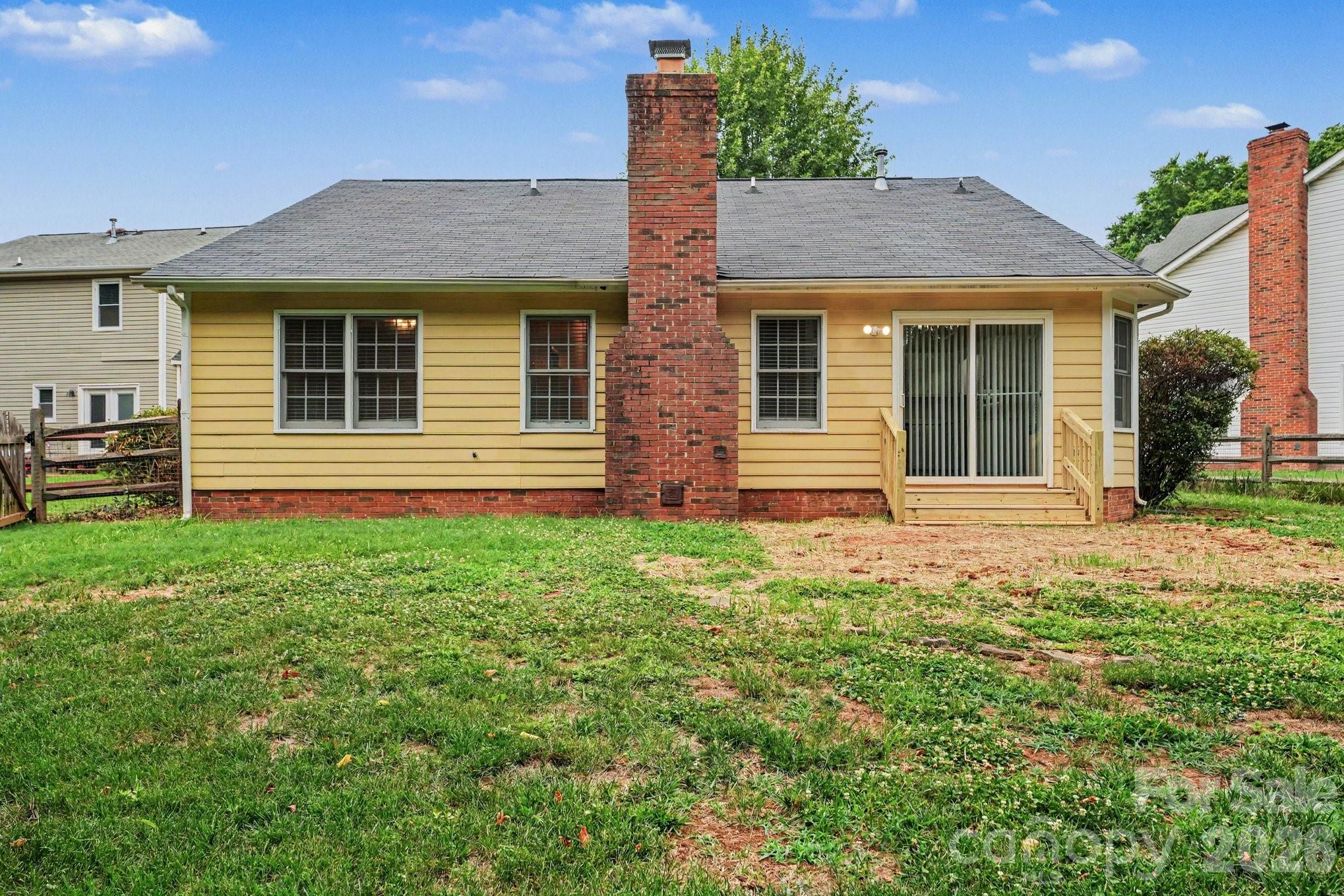 4106 Woodbury Terrace NW — Concord