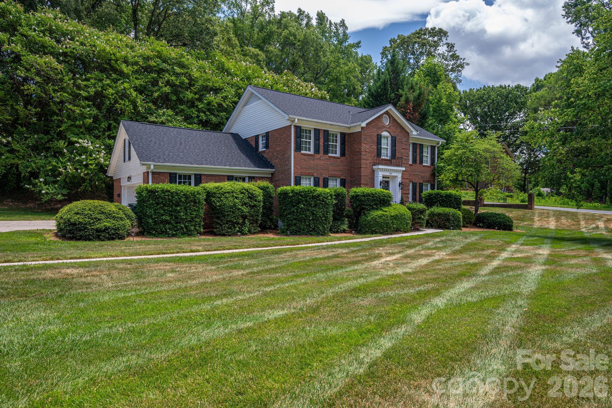 1308 Dumbarton Road — Gastonia
