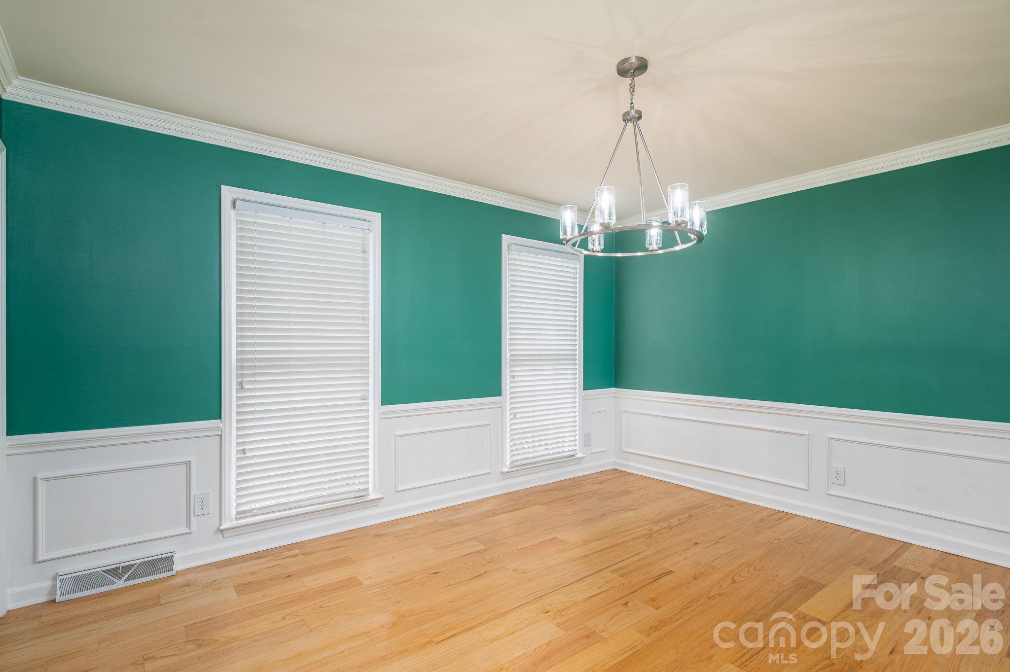1308 Dumbarton Road — Gastonia