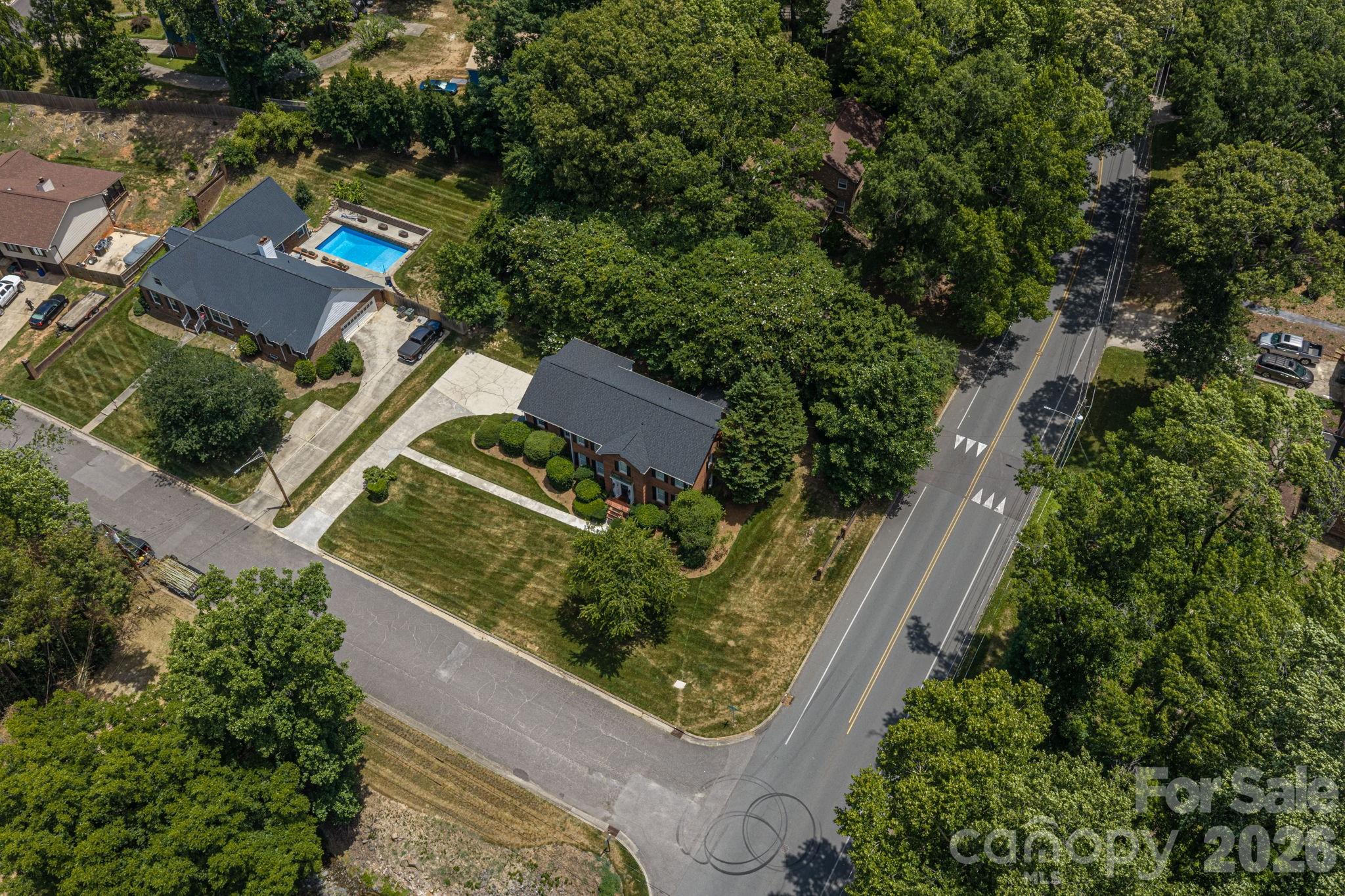 1308 Dumbarton Road — Gastonia