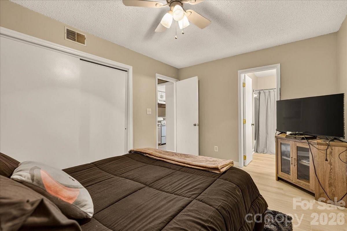 1608 Sharon Road W #47 — Charlotte