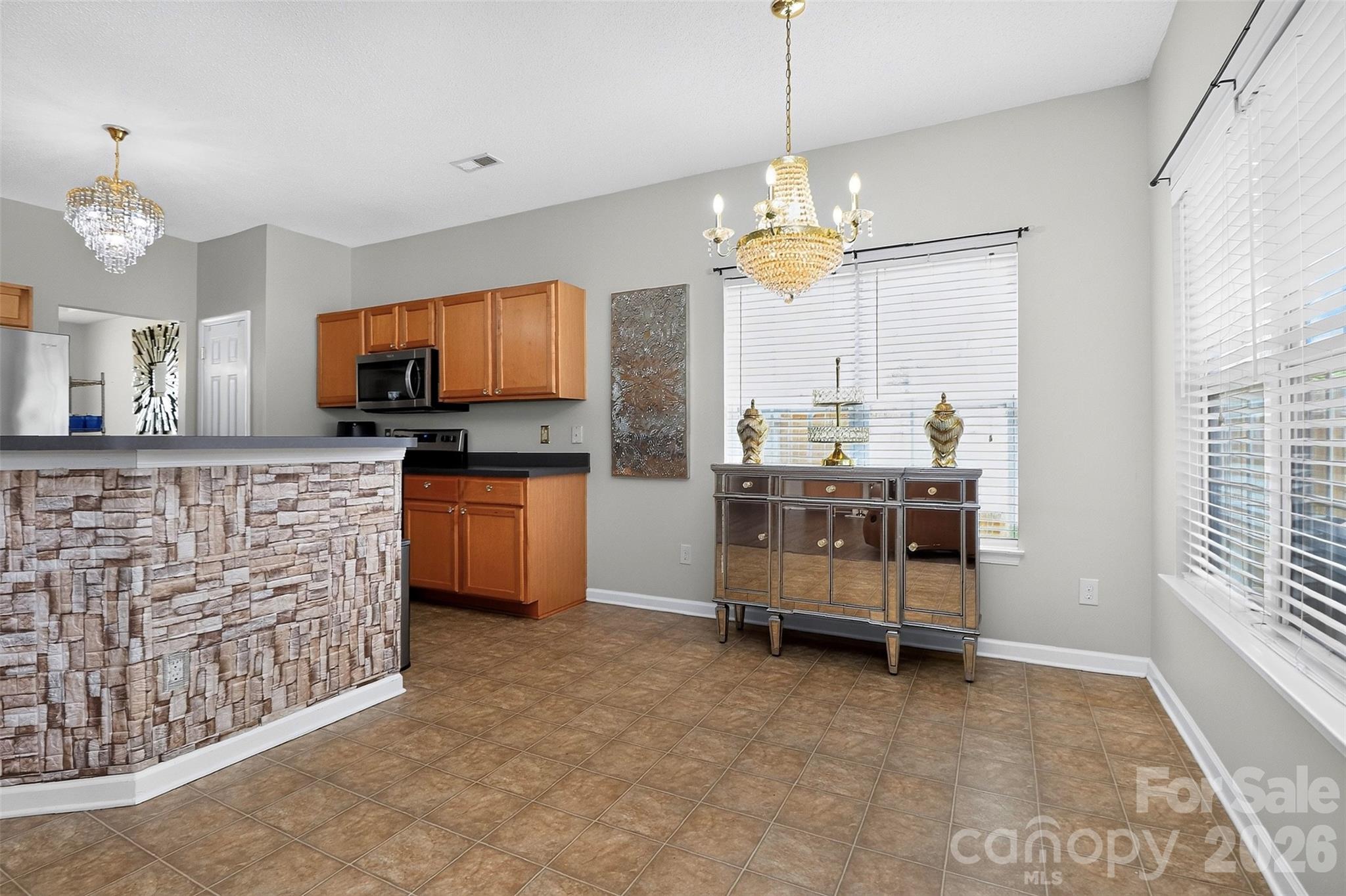 7613 Deluca Drive — Charlotte