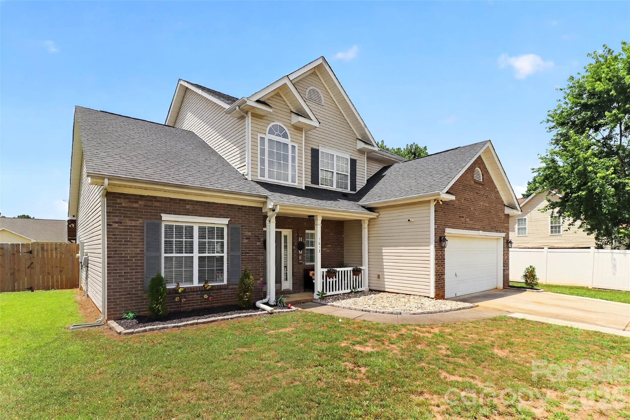 7613 Deluca Drive — Charlotte