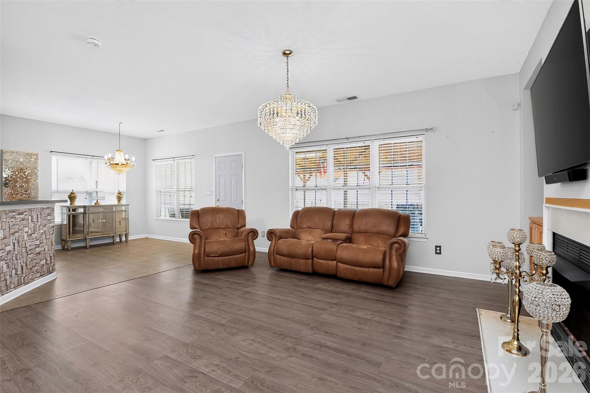 7613 Deluca Drive — Charlotte