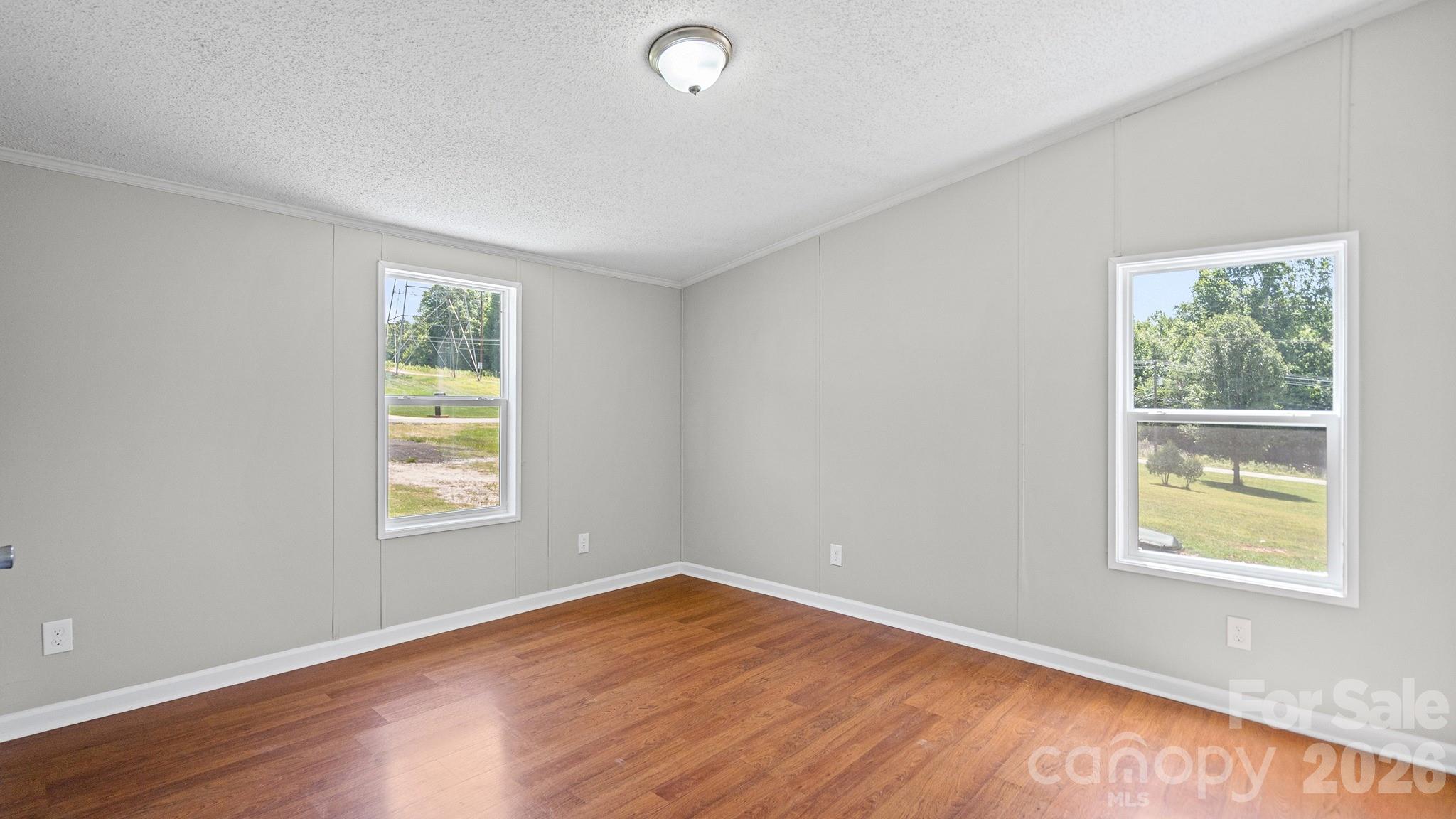 3532 4th Avenue Lane NE — Conover