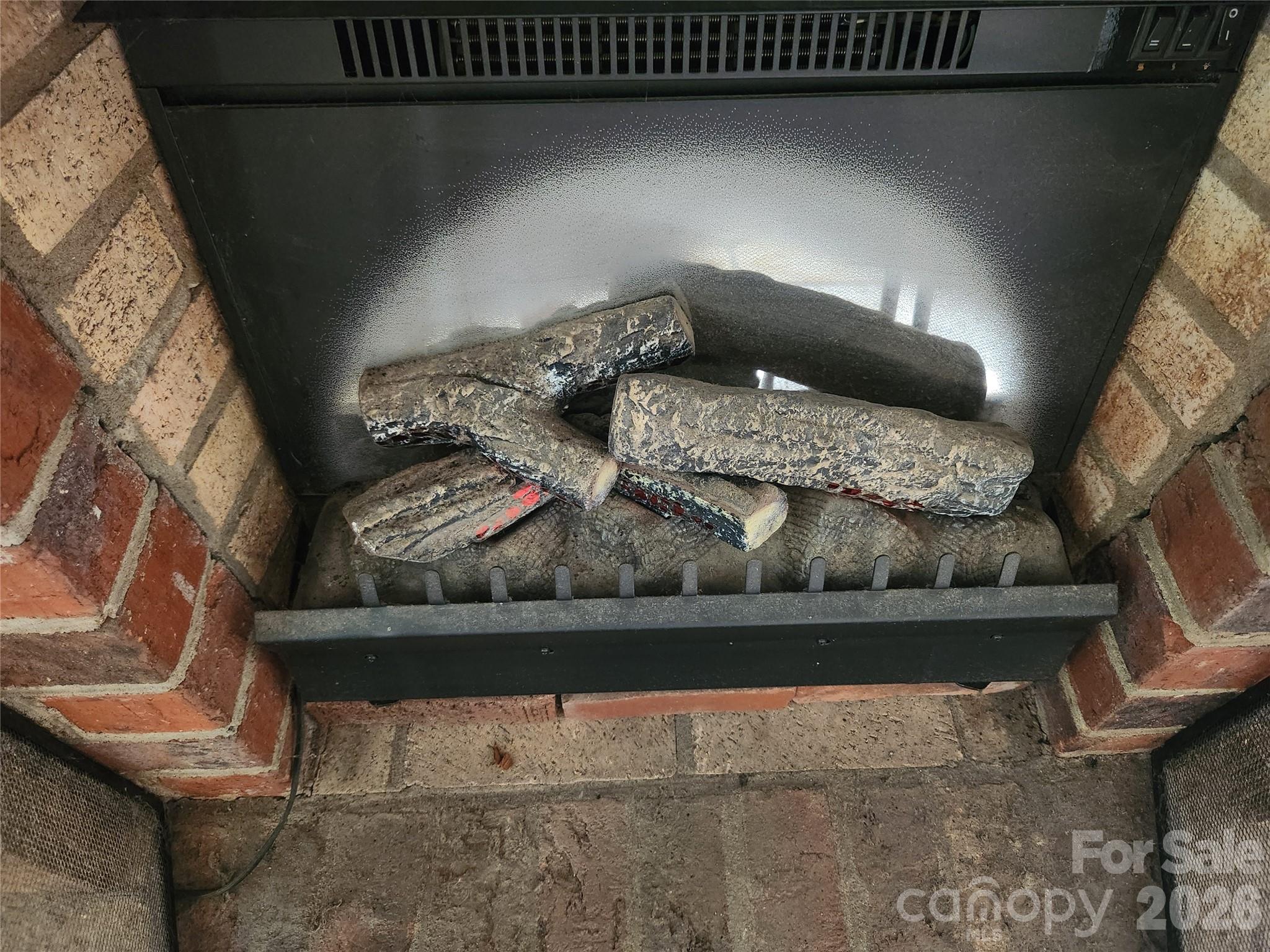 29 Brookwood Avenue NW — Concord