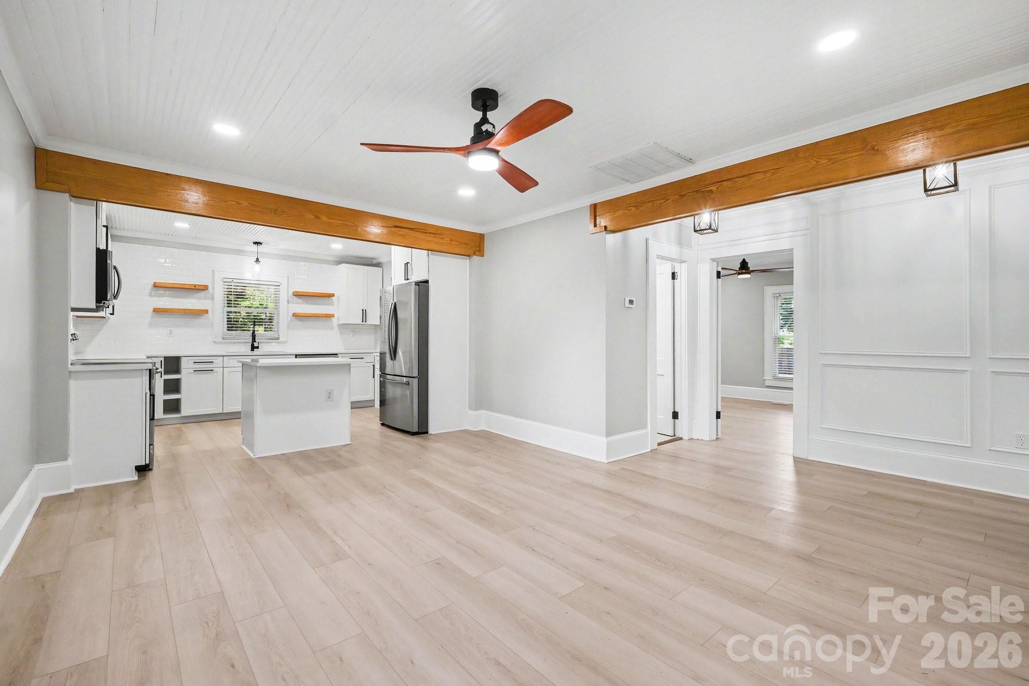 1601 Lawing Road — Charlotte