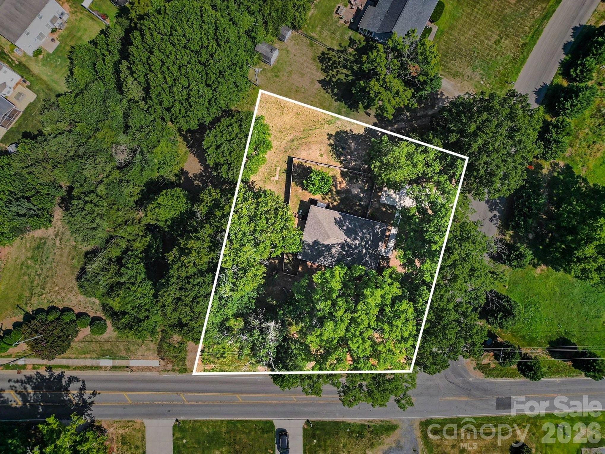 1601 Lawing Road — Charlotte