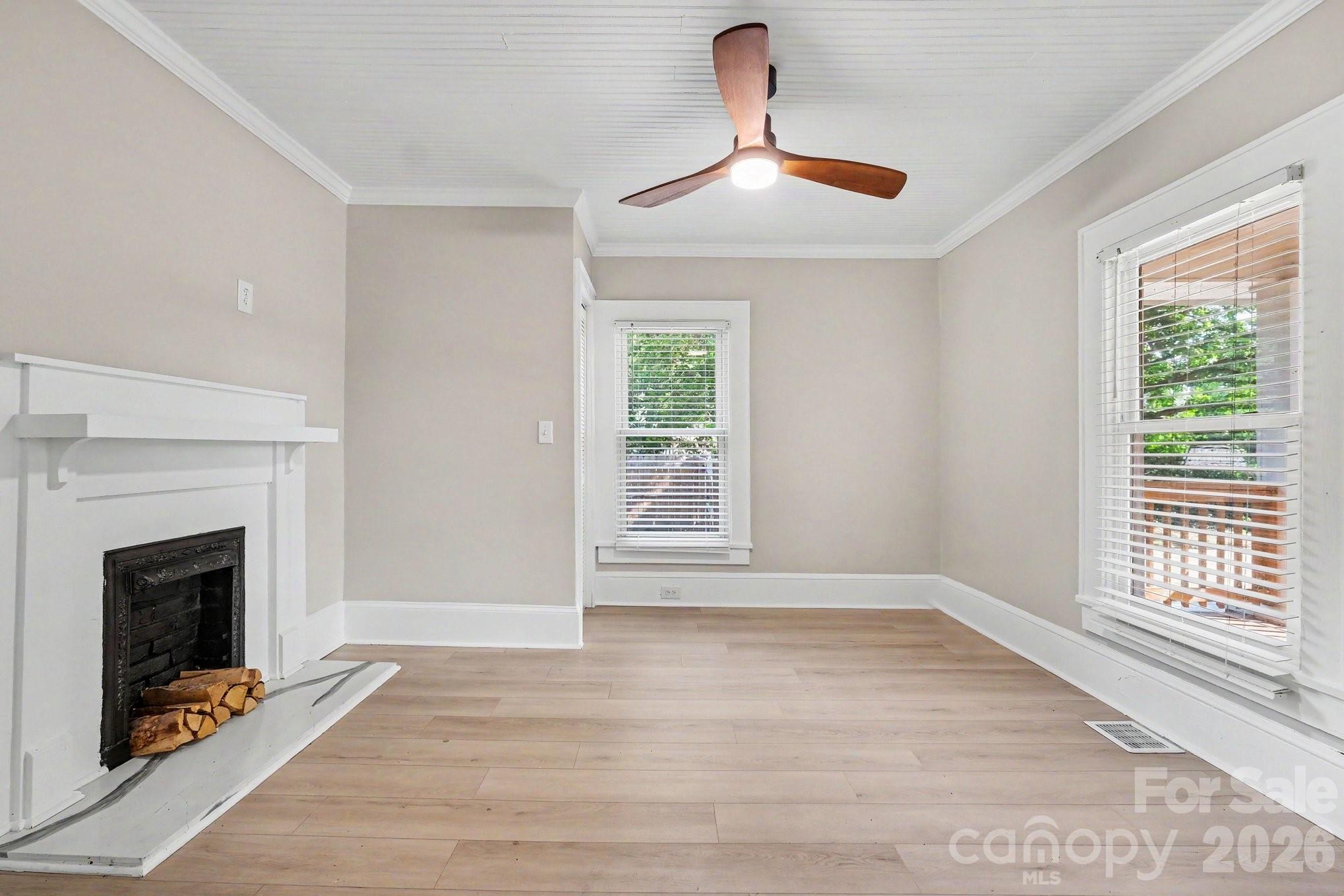 1601 Lawing Road — Charlotte