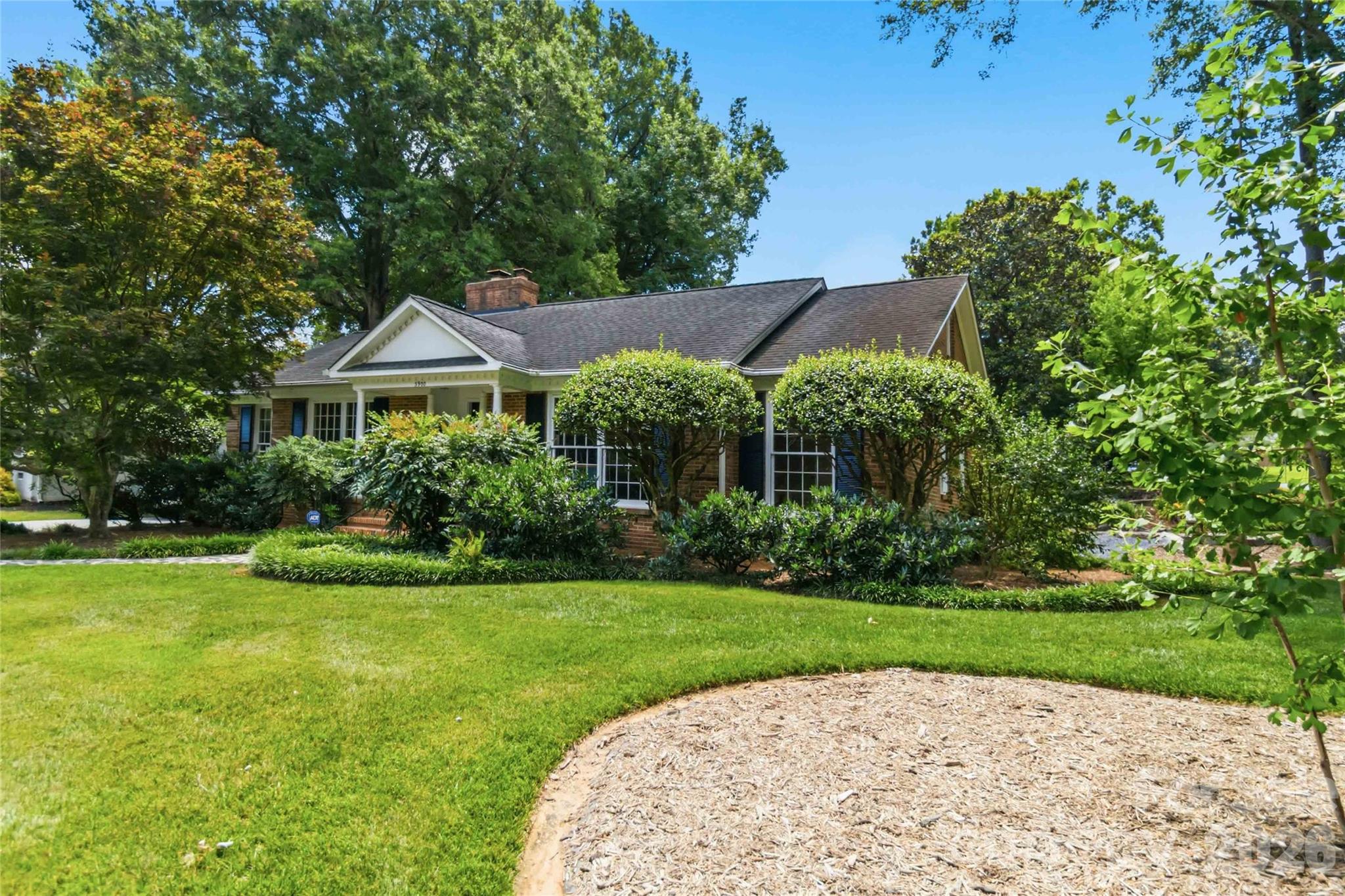 3900 Riverbend Road — Charlotte