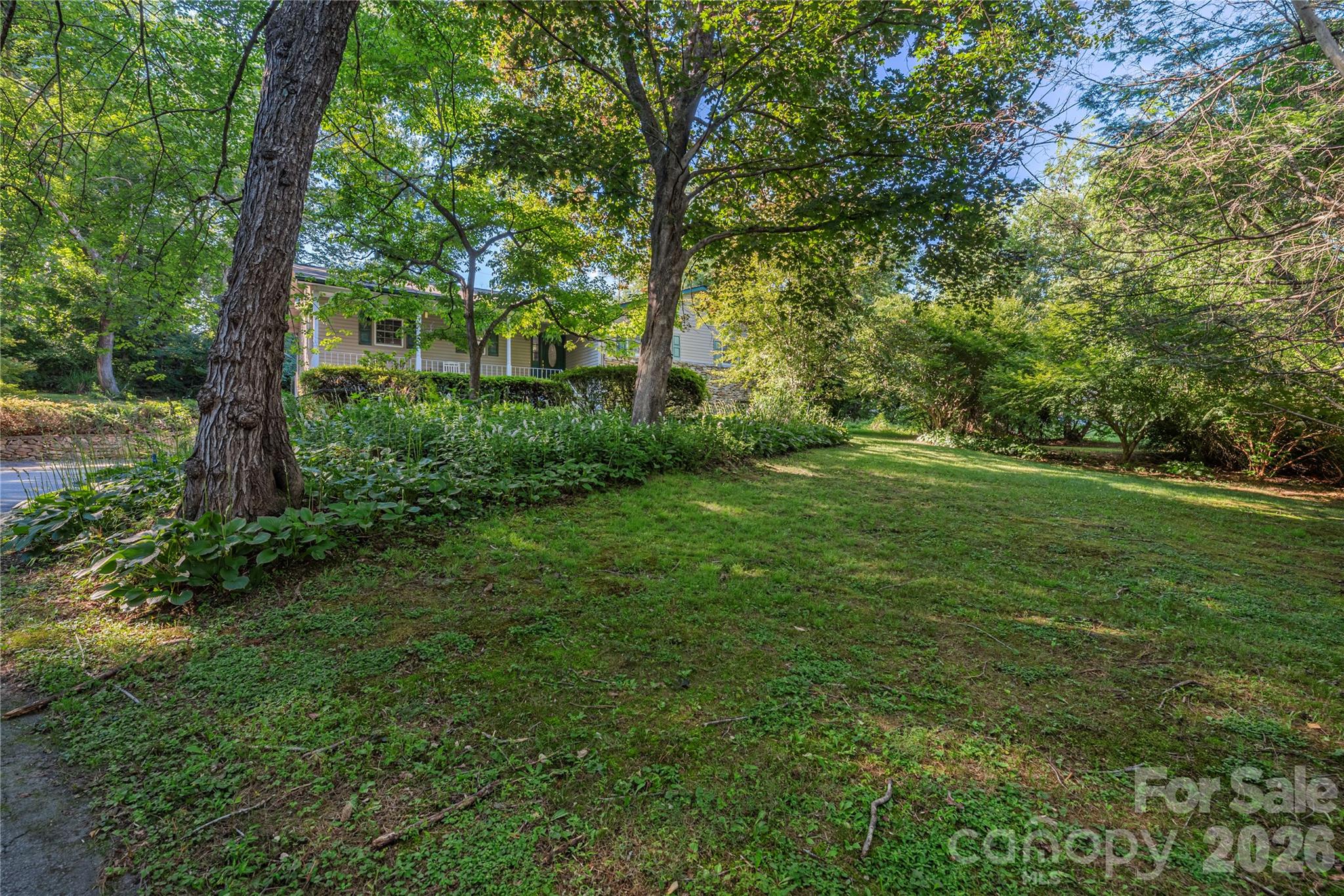 142 Whisperwood Drive #19 — Hendersonville